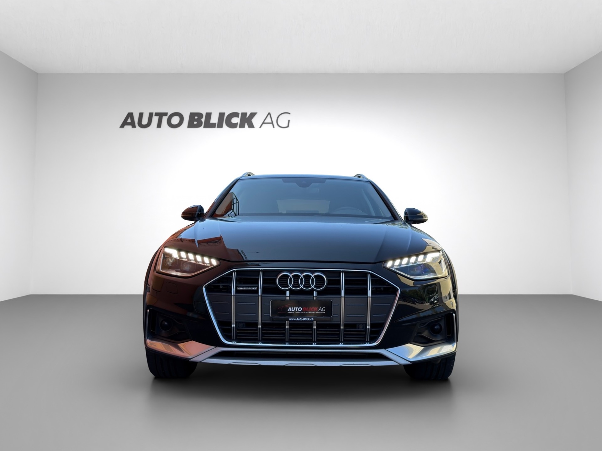 AUDI A4 allroad 45 TFSI quattro S-tronic-showroom-element-2