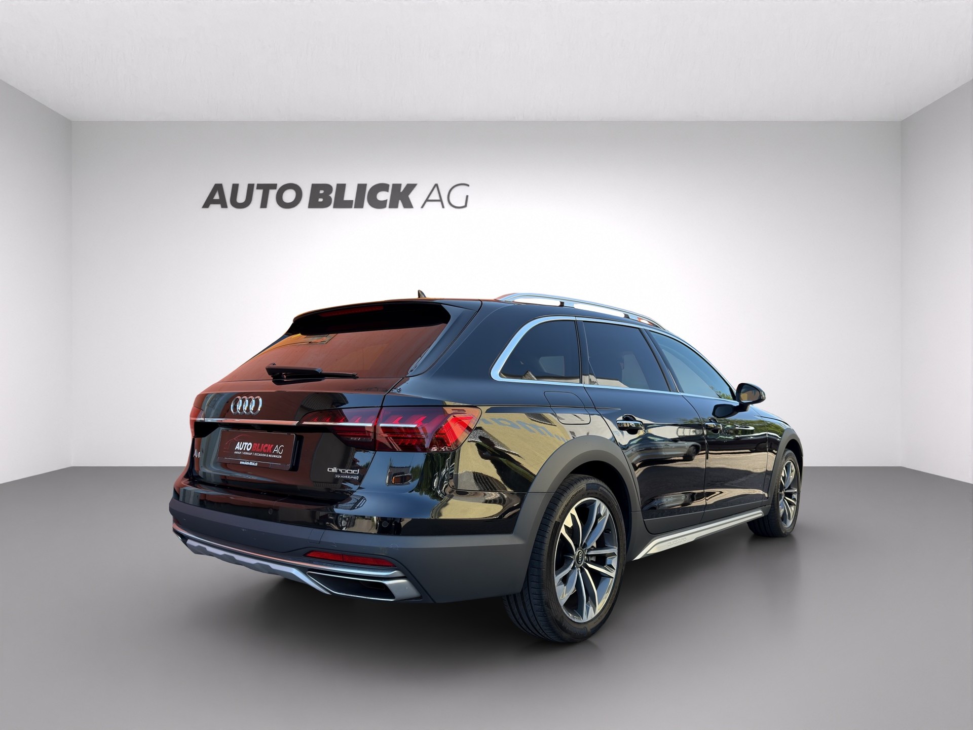 AUDI A4 allroad 45 TFSI quattro S-tronic-image-5