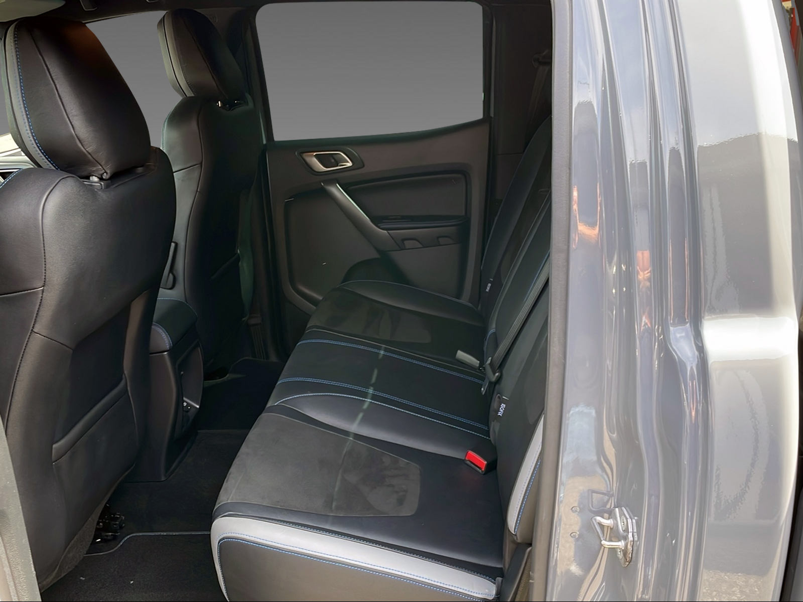 FORD Ranger DKab.Pick-up 2.0 EcoBlue 4x4 Raptor 3500 KG Anhängelast-image-8
