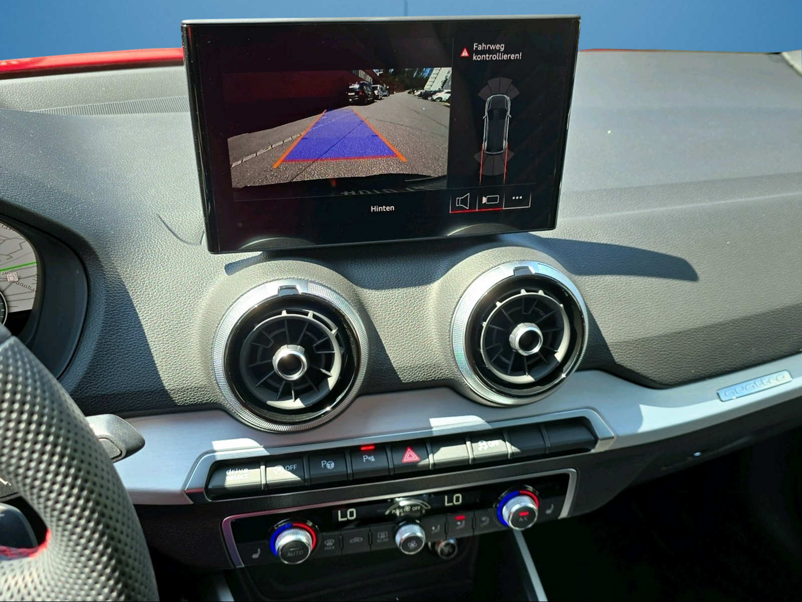 AUDI Q2 40 TFSI S line Attraction quattro S-tronic-image-11
