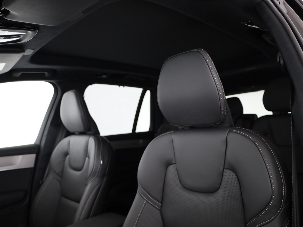 VOLVO XC90 2.0 T8 TE Black Edition eAWD-image-10