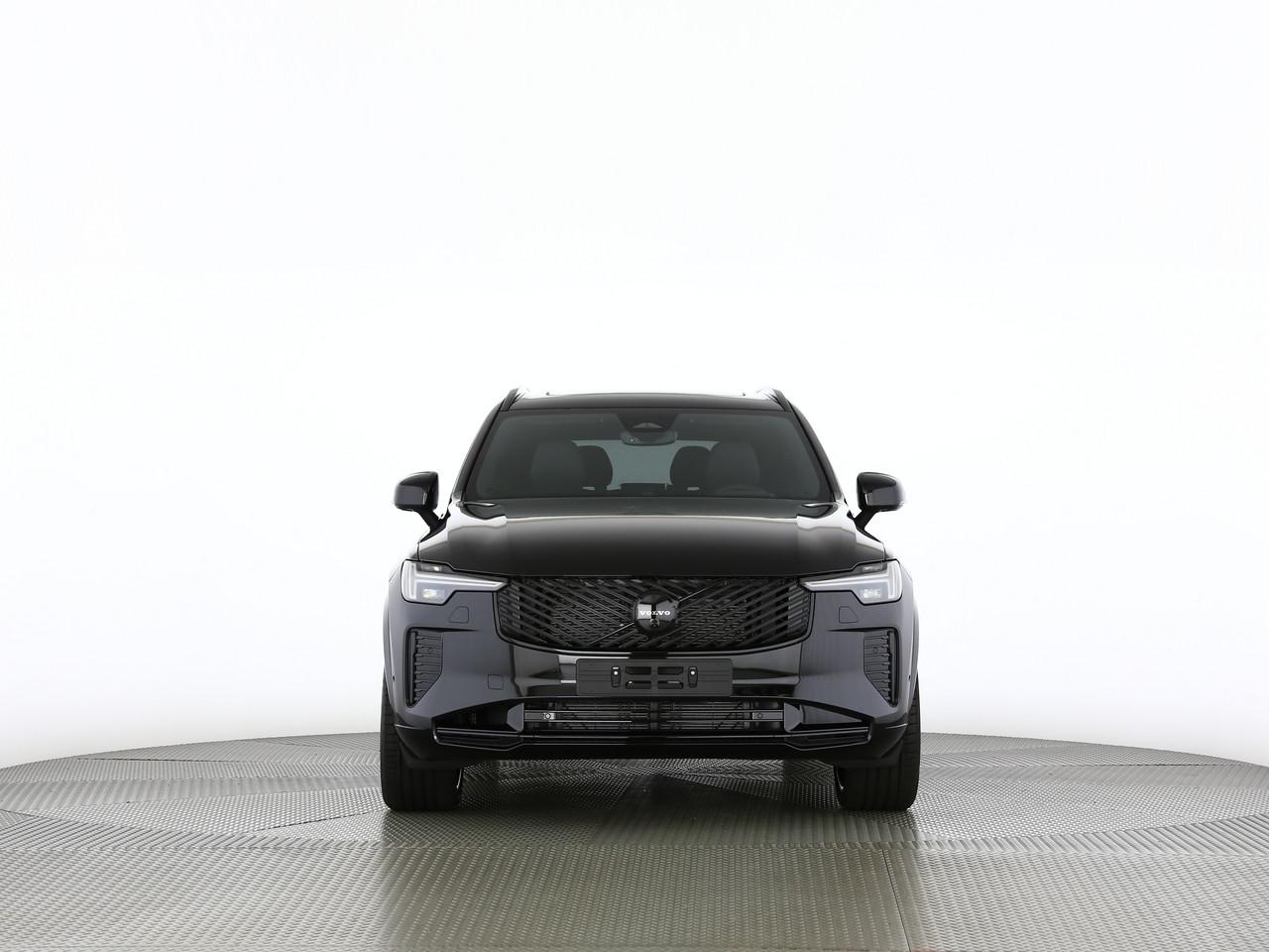 VOLVO XC90 2.0 T8 TE Black Edition eAWD-image-4