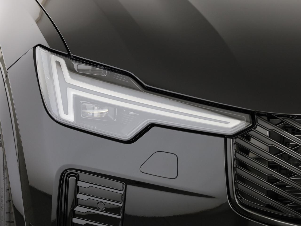 VOLVO XC90 2.0 T8 TE Black Edition eAWD-image-5