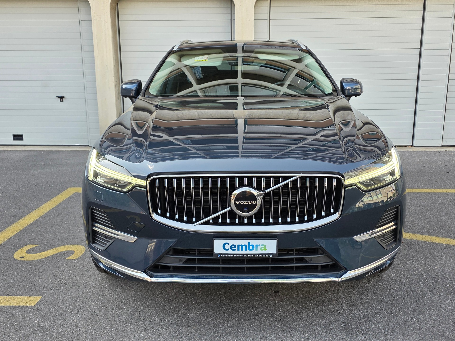 VOLVO XC60 B5 Diesel Mild Hybrid AWD Inscription Geartronic-image-1
