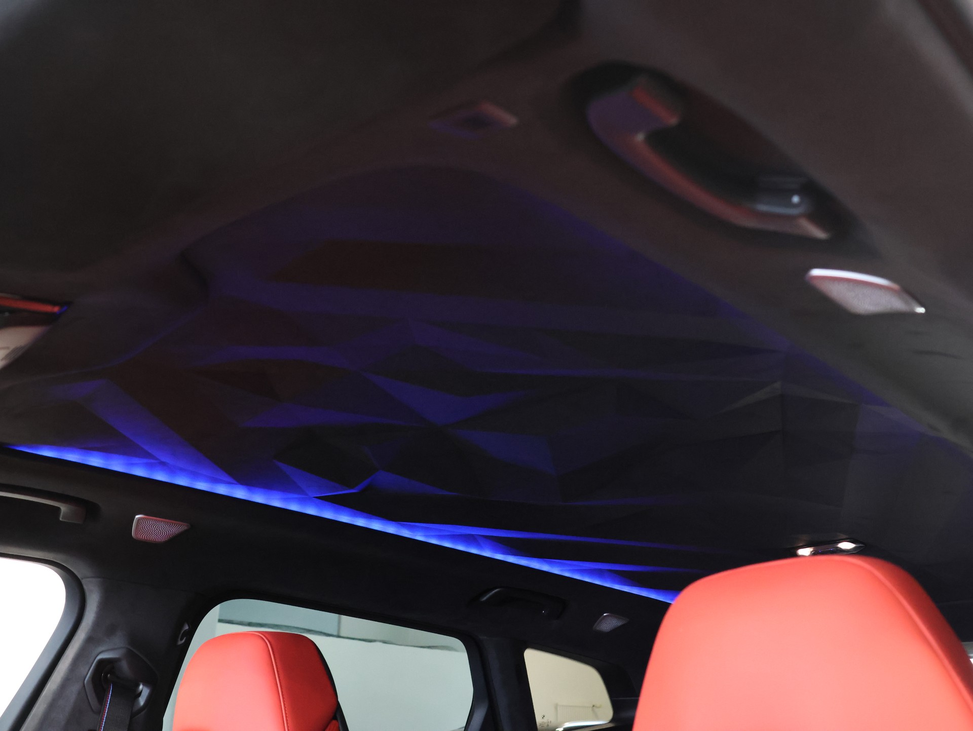 BMW XM xDrive PHEV Steptronic Label *Panoramadach* *360 Kamera* *Bowers & Wilkins*-image-15