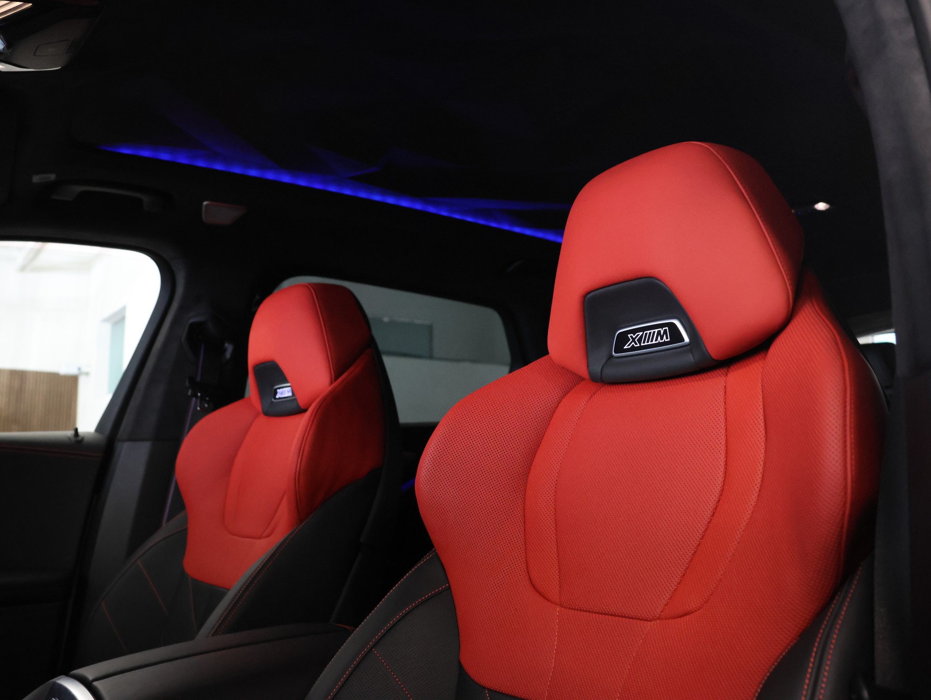 BMW XM xDrive PHEV Steptronic Label *Panoramadach* *360 Kamera* *Bowers & Wilkins*-image-13