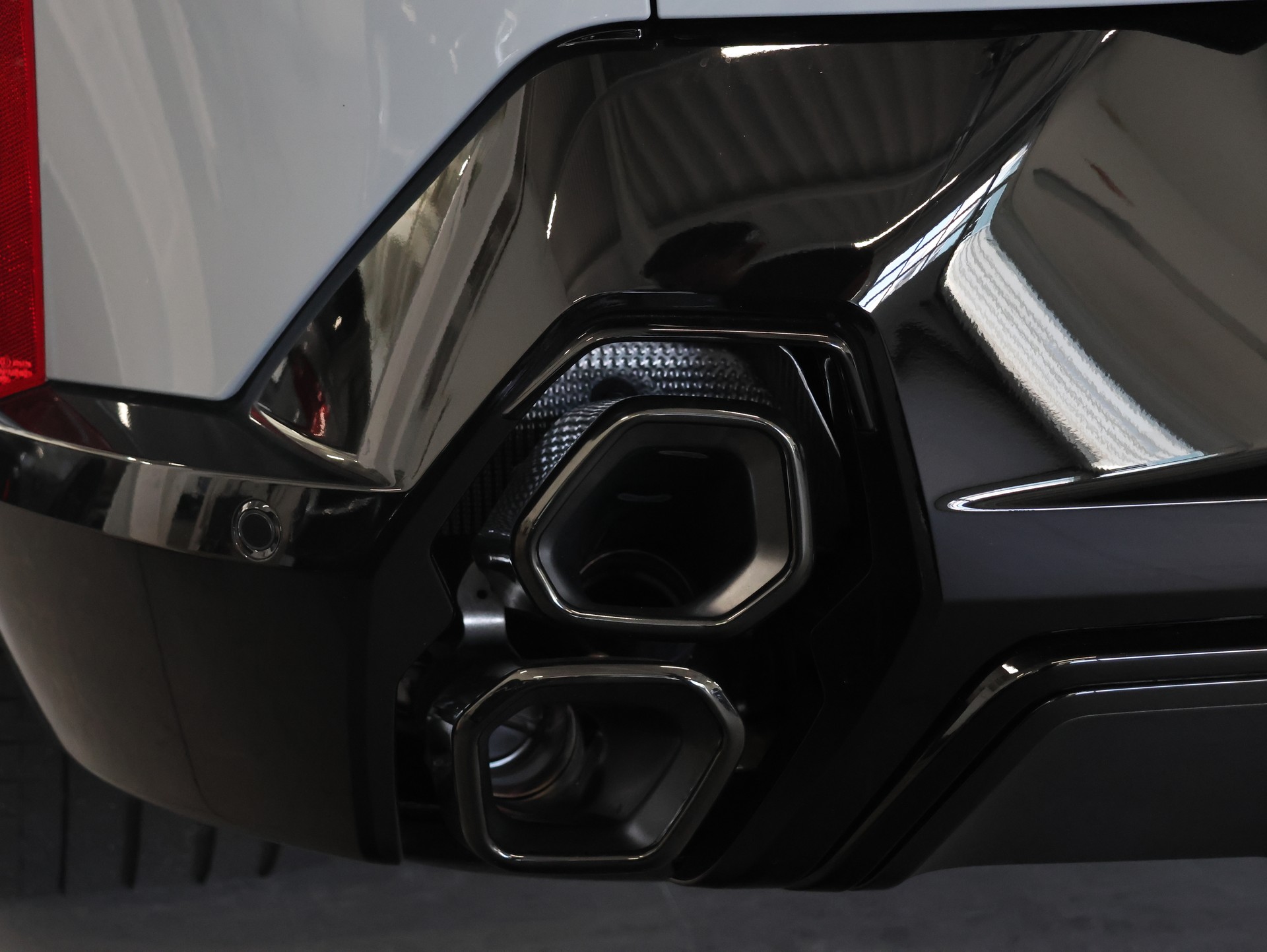 BMW XM xDrive PHEV Steptronic Label *Panoramadach* *360 Kamera* *Bowers & Wilkins*-image-50