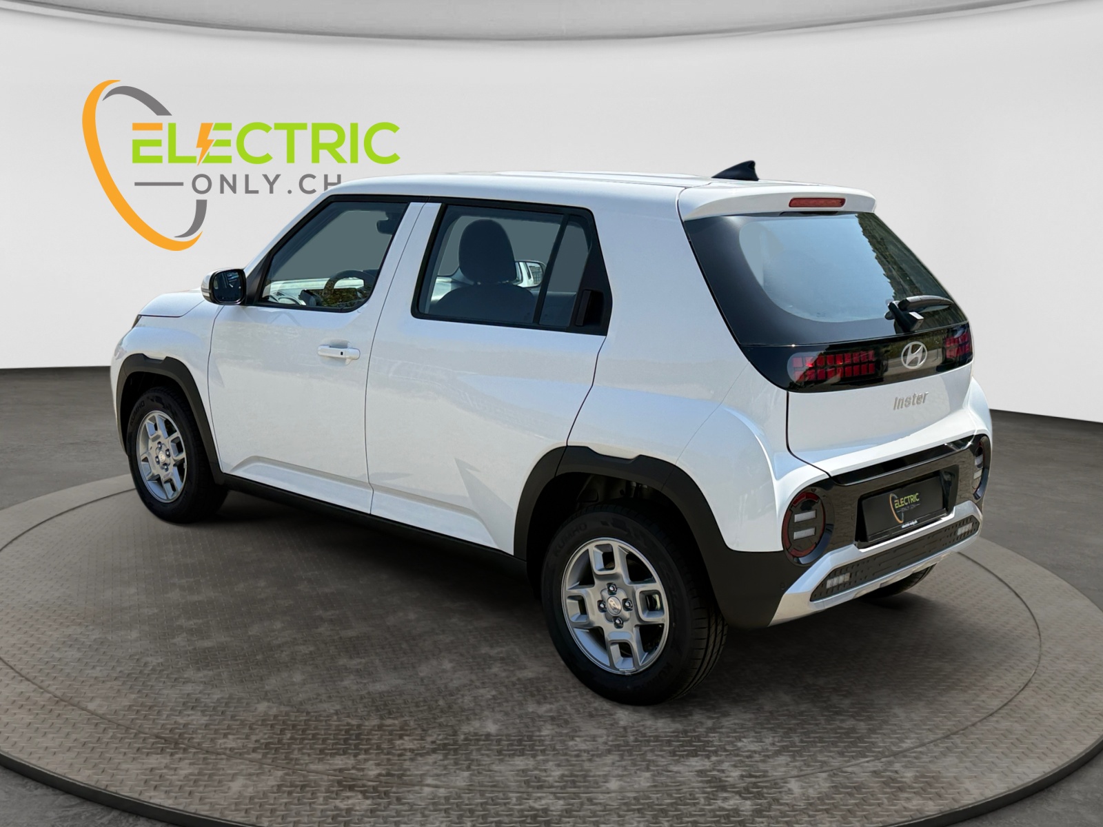 HYUNDAI Inster 49kWh Origo-image-2