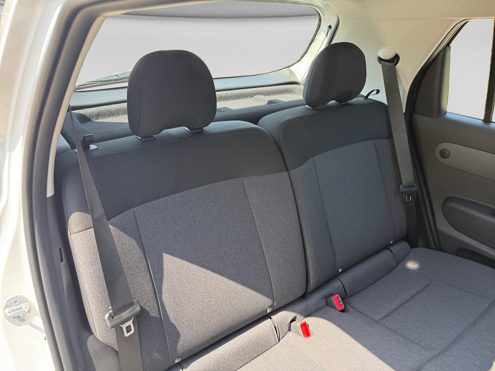 HYUNDAI Inster 49kWh Origo-image-17