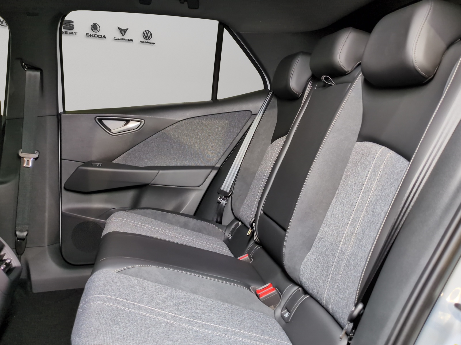 VW ID.3 Neo 58 kWh 190 PS Style-image-8