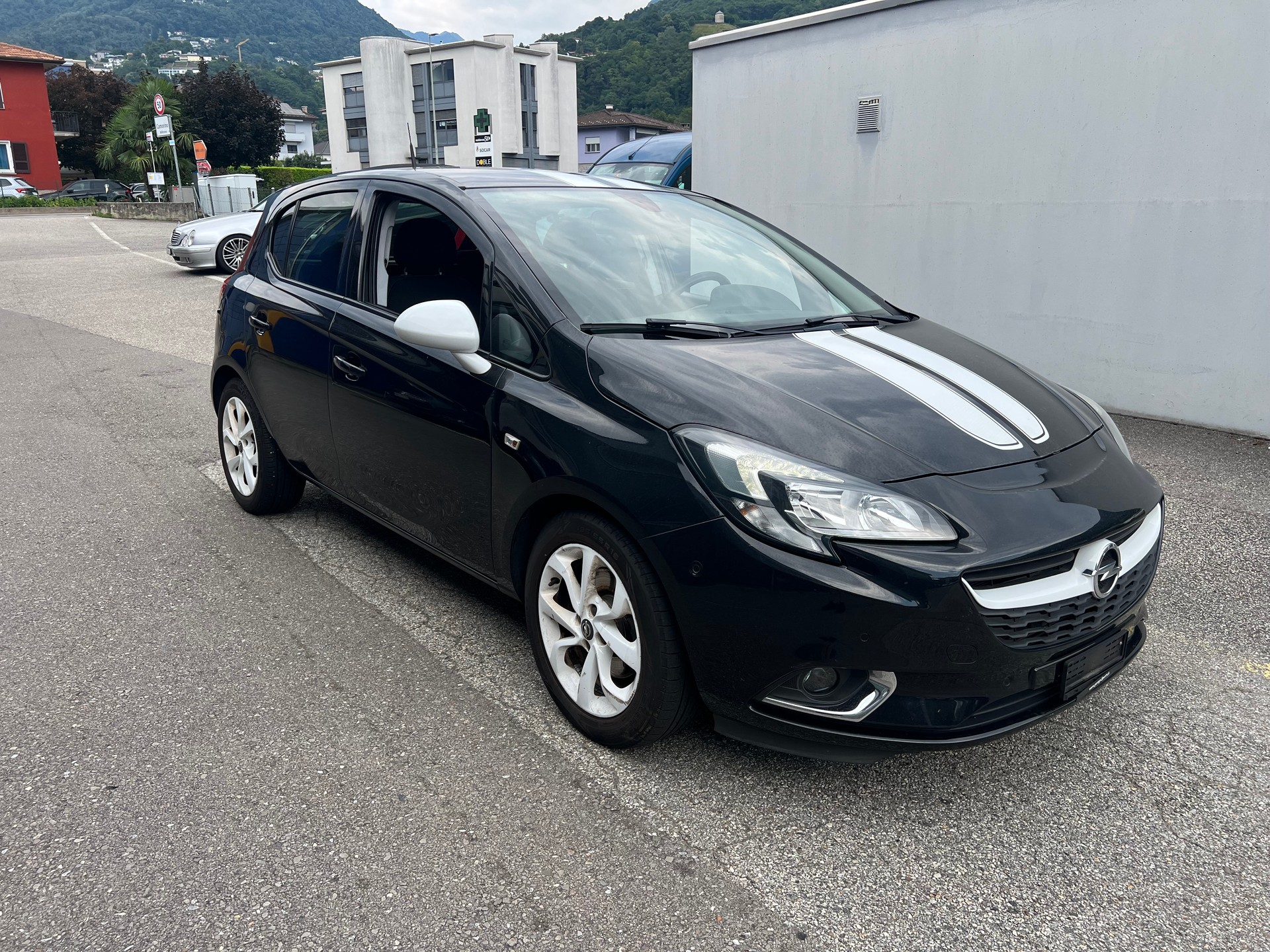 OPEL Corsa 1.0 T EcoFLEX Color Edition-image-1