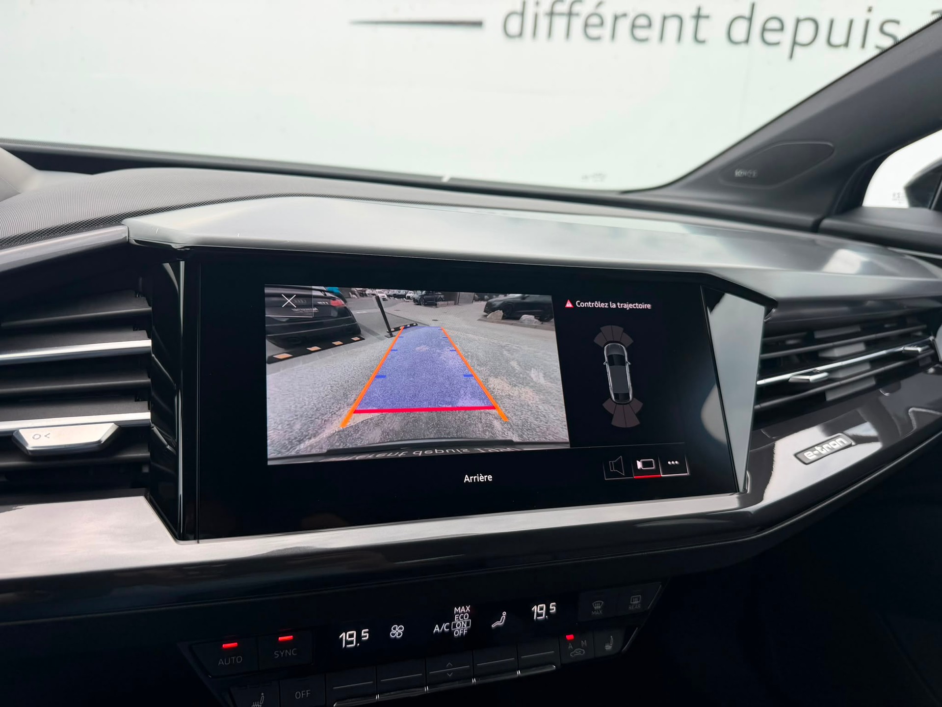 AUDI Q4 Sportback e-tron 50 quattro-image-13