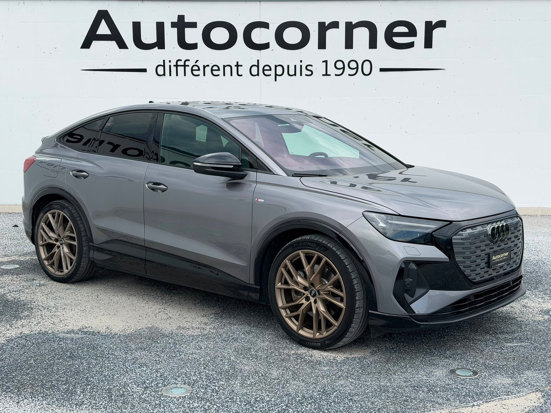AUDI Q4 Sportback e-tron 50 quattro-image-3