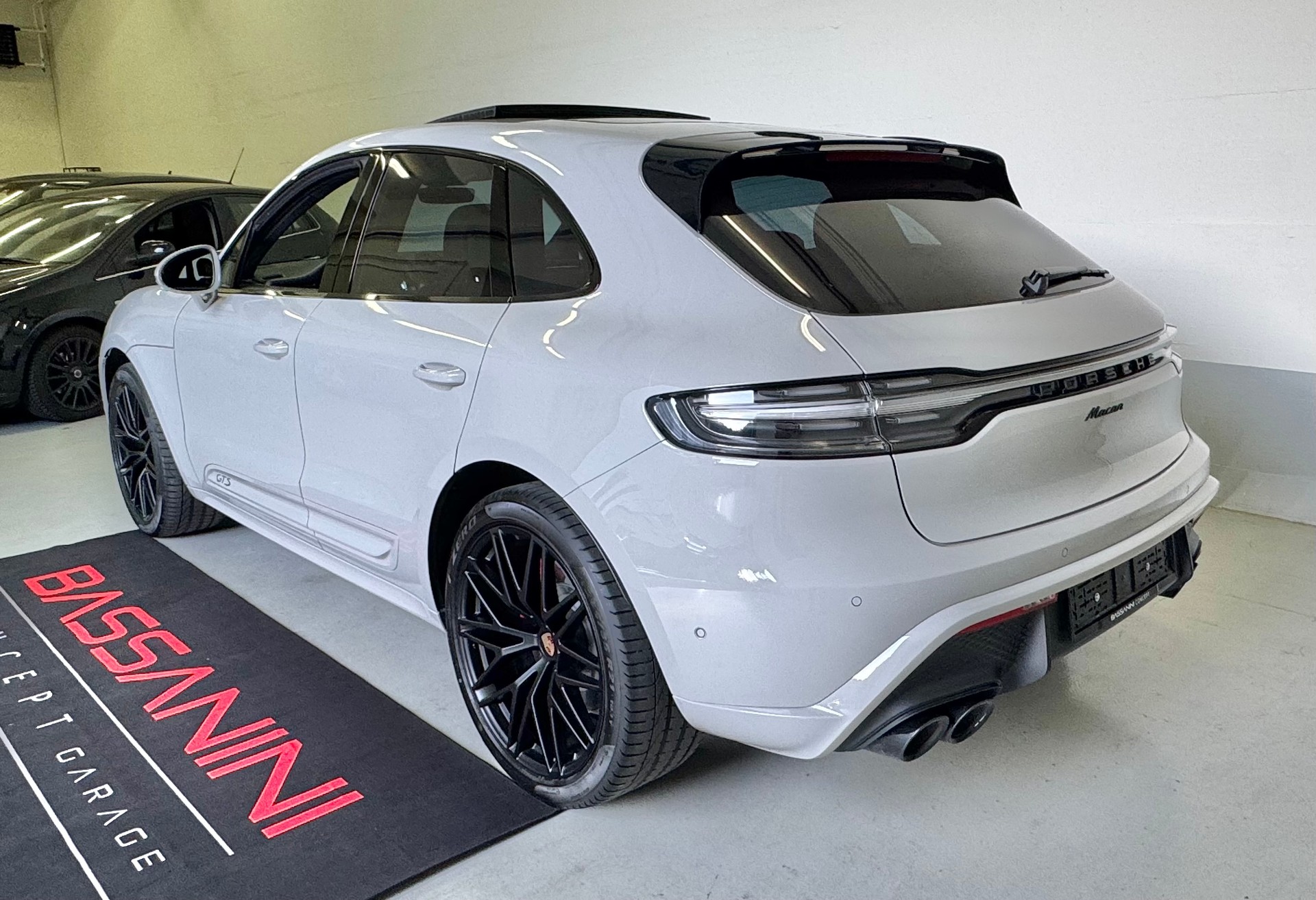 PORSCHE Macan GTS PDK##AutoCH🇨🇭-image-3