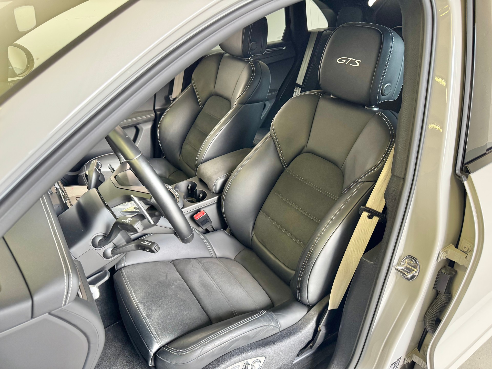PORSCHE Macan GTS PDK##AutoCH🇨🇭-image-8
