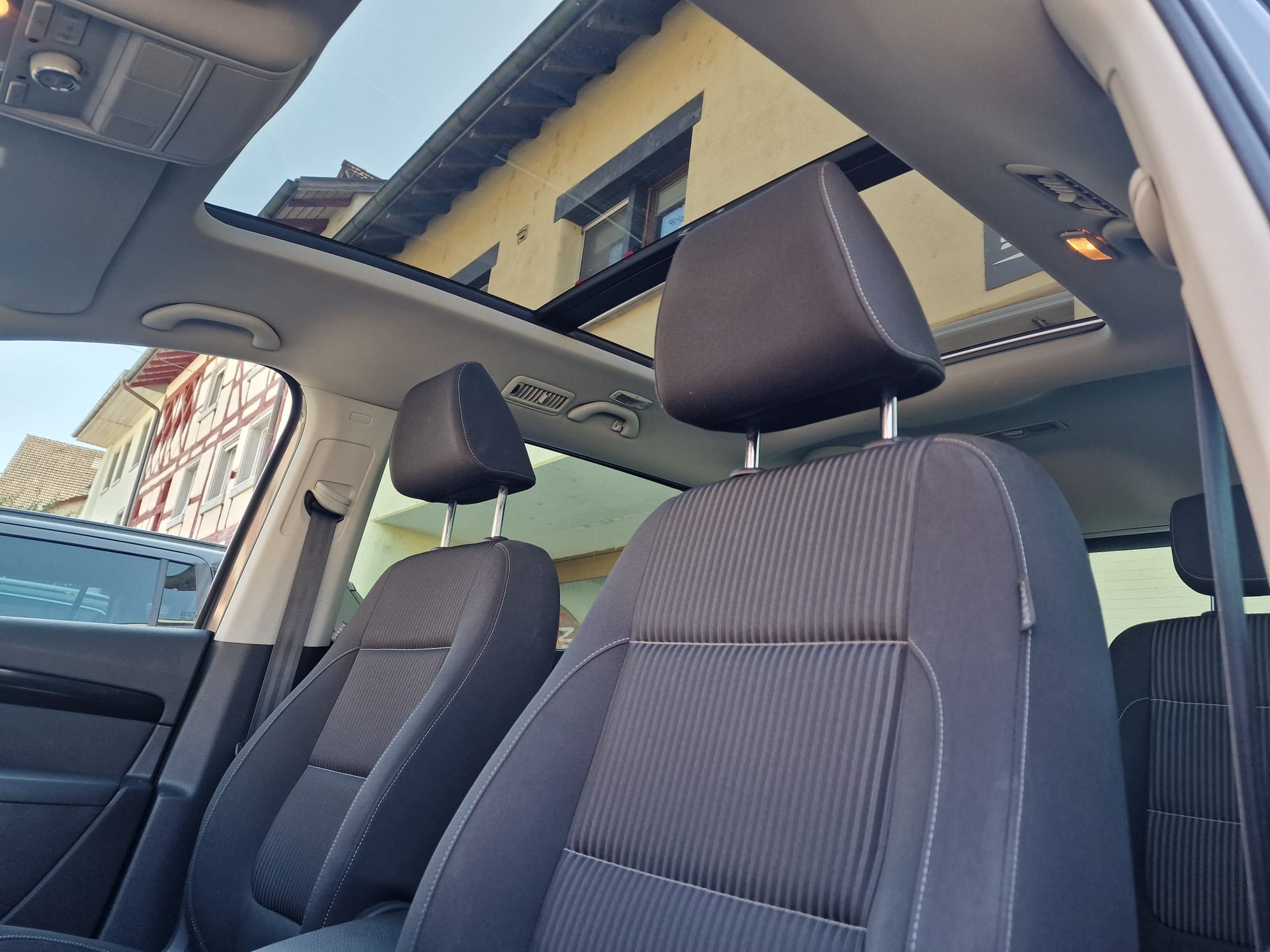 SEAT Alhambra 2.0 TSI Style DSG-image-6
