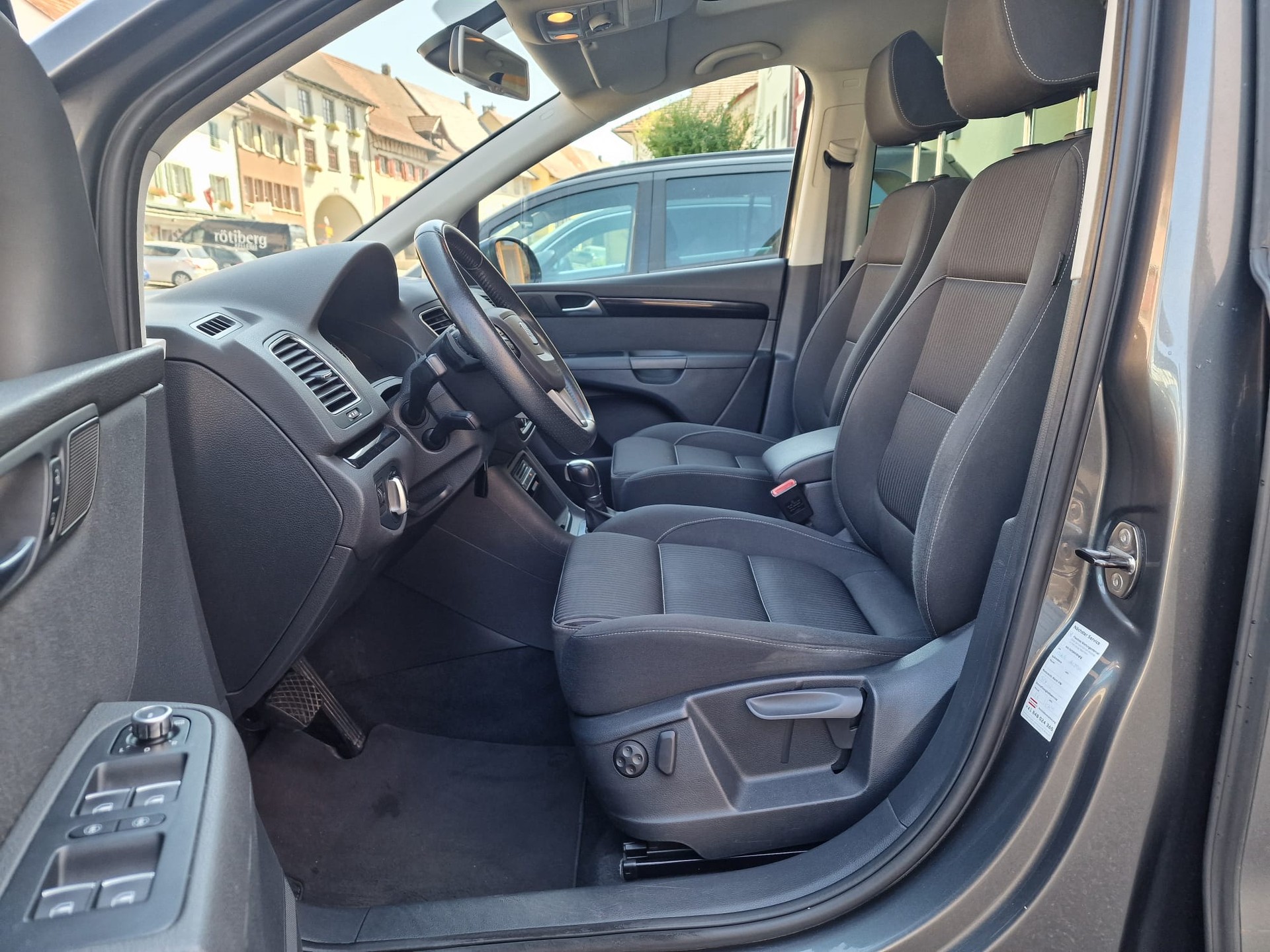 SEAT Alhambra 2.0 TSI Style DSG-image-5