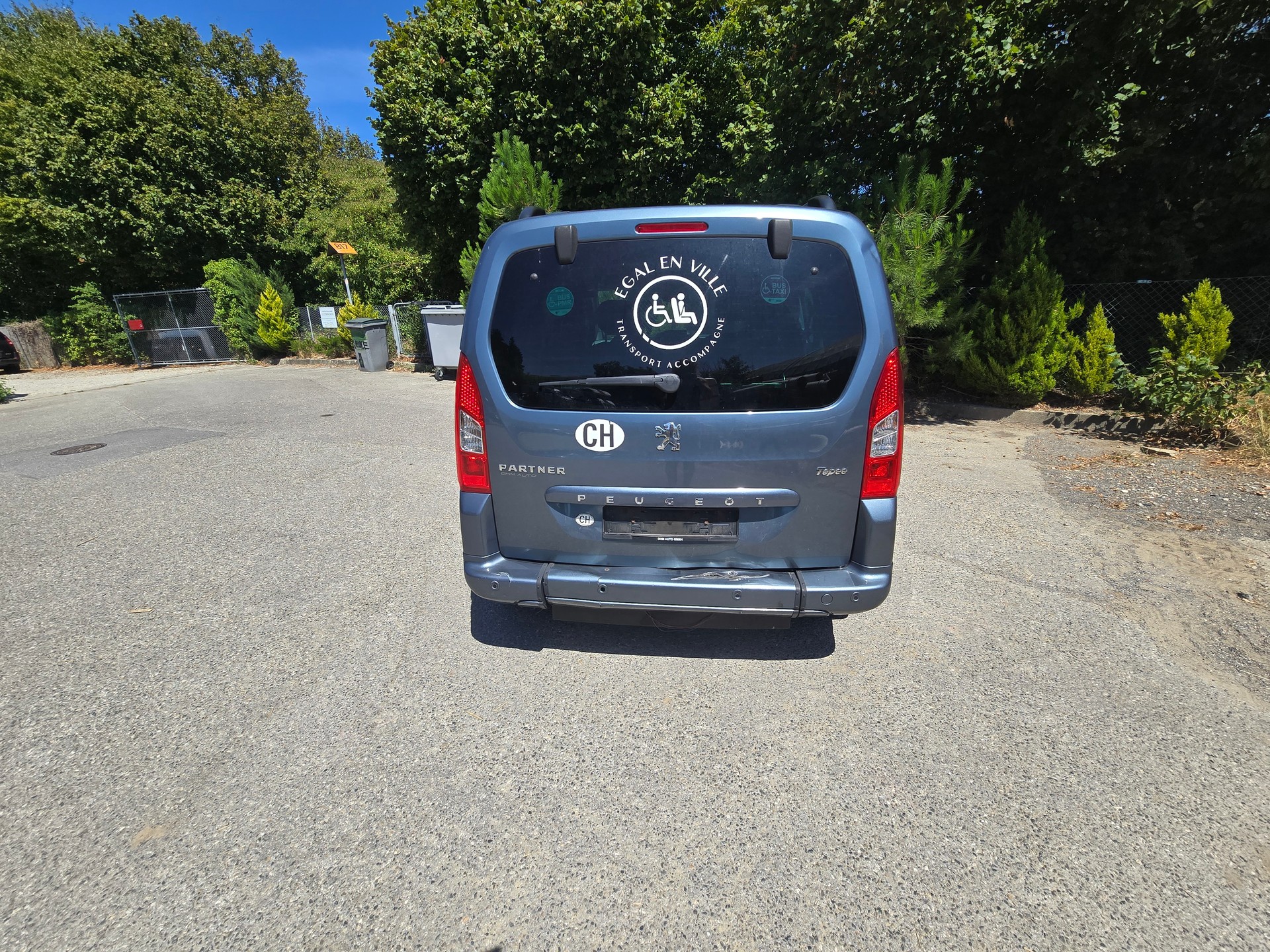 PEUGEOT Partner 1.6 HDI Trendy Clim-image-14
