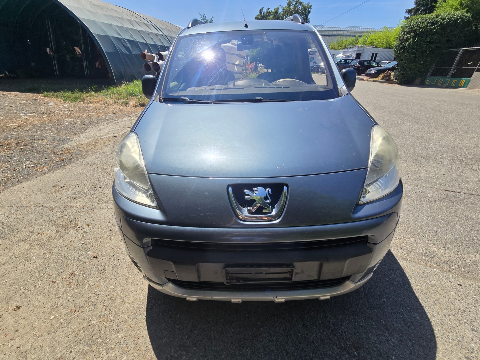 PEUGEOT Partner 1.6 HDI Trendy Clim-image-3