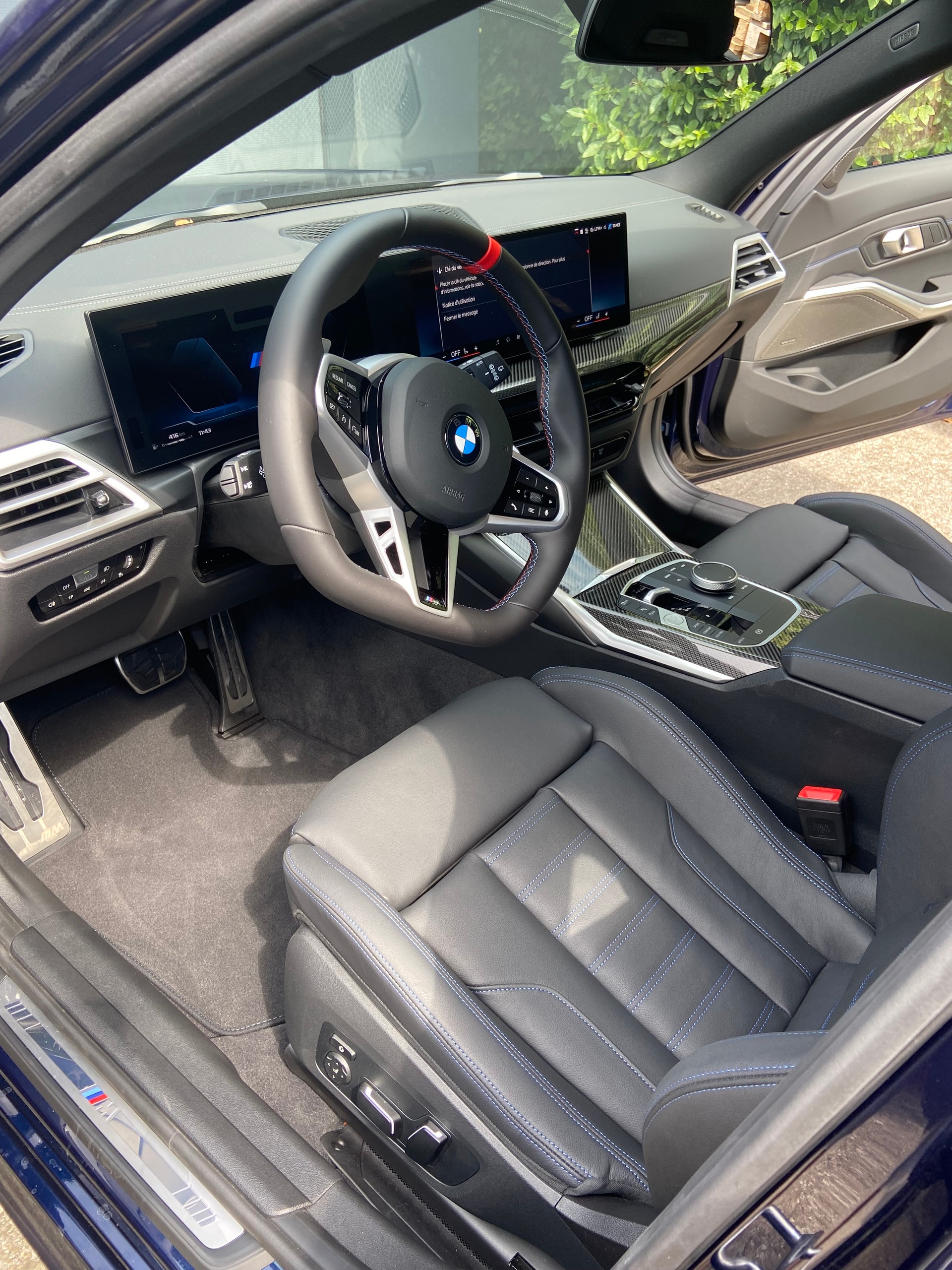 BMW M340i xDrive-image-4