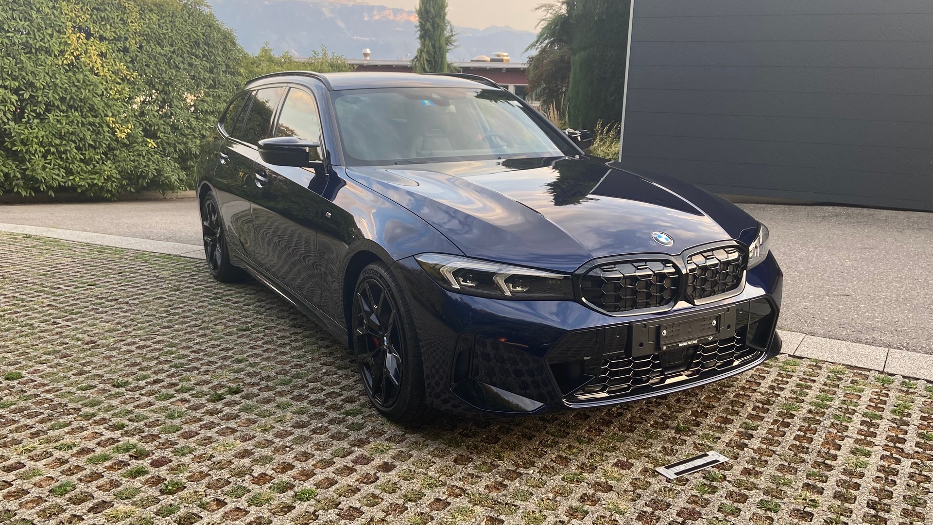 BMW M340i xDrive-image-0