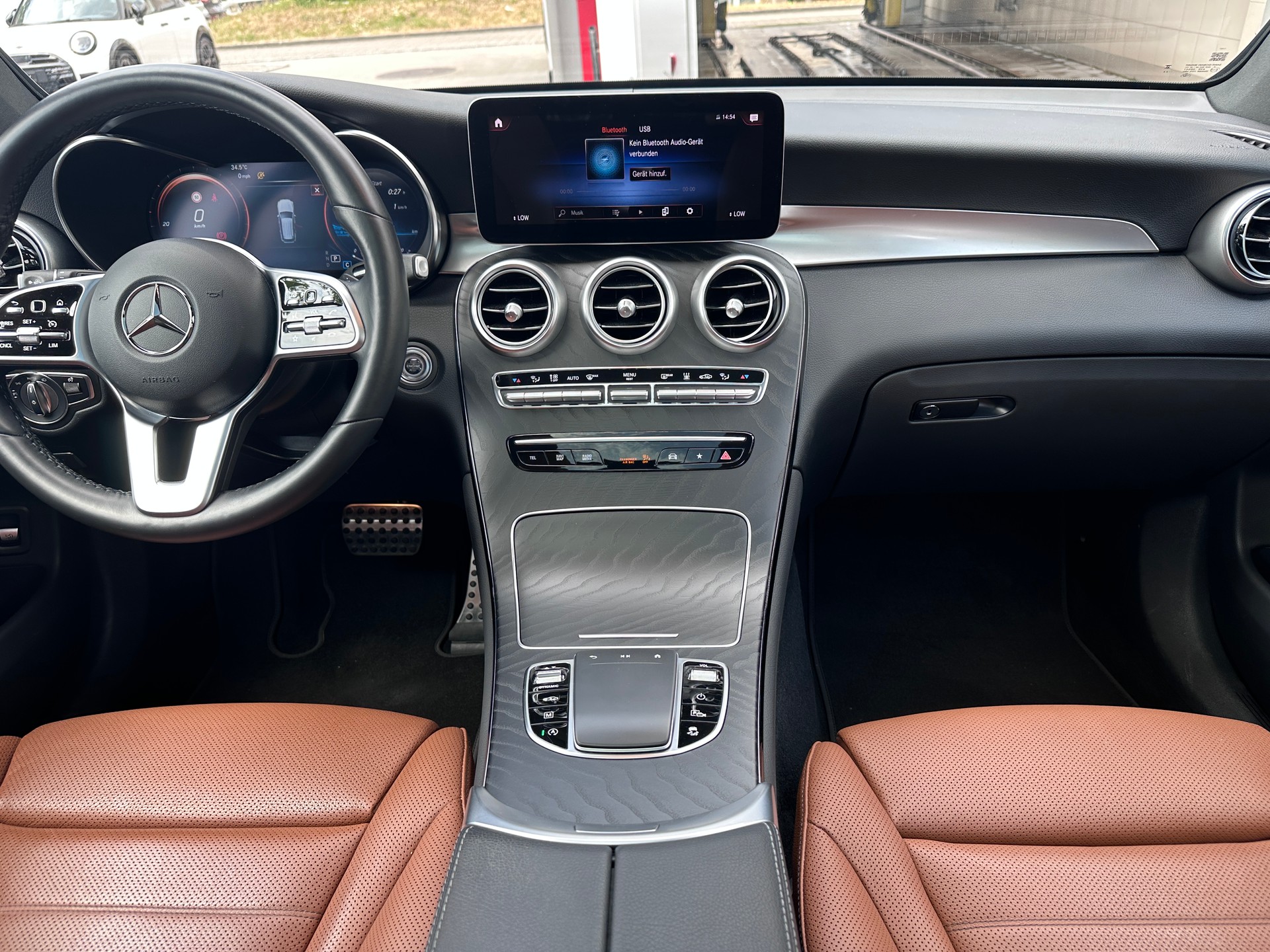 MERCEDES-BENZ GLC 400 d 4Matic AMG Line Plus 9G-Tronic-image-7