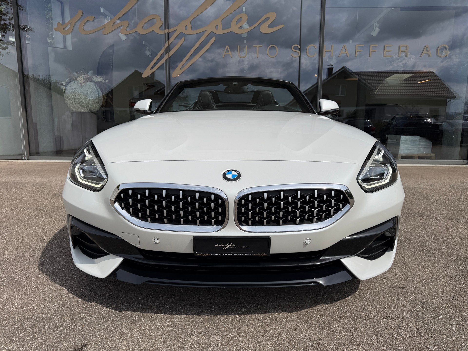 BMW Z4 sDrive 30i Sport Line Steptronic-showroom-element-3