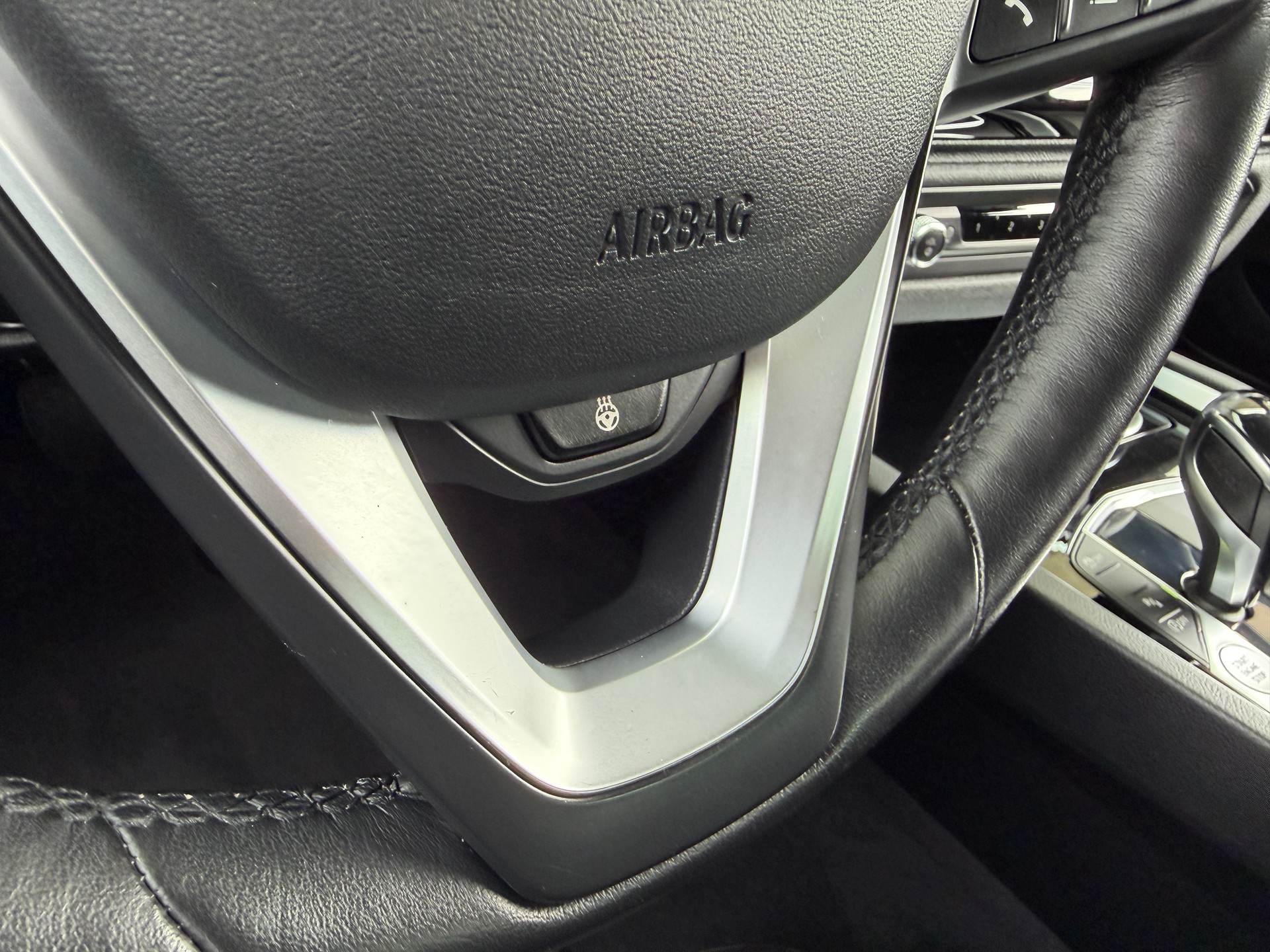 BMW Z4 sDrive 30i Sport Line Steptronic-image-23