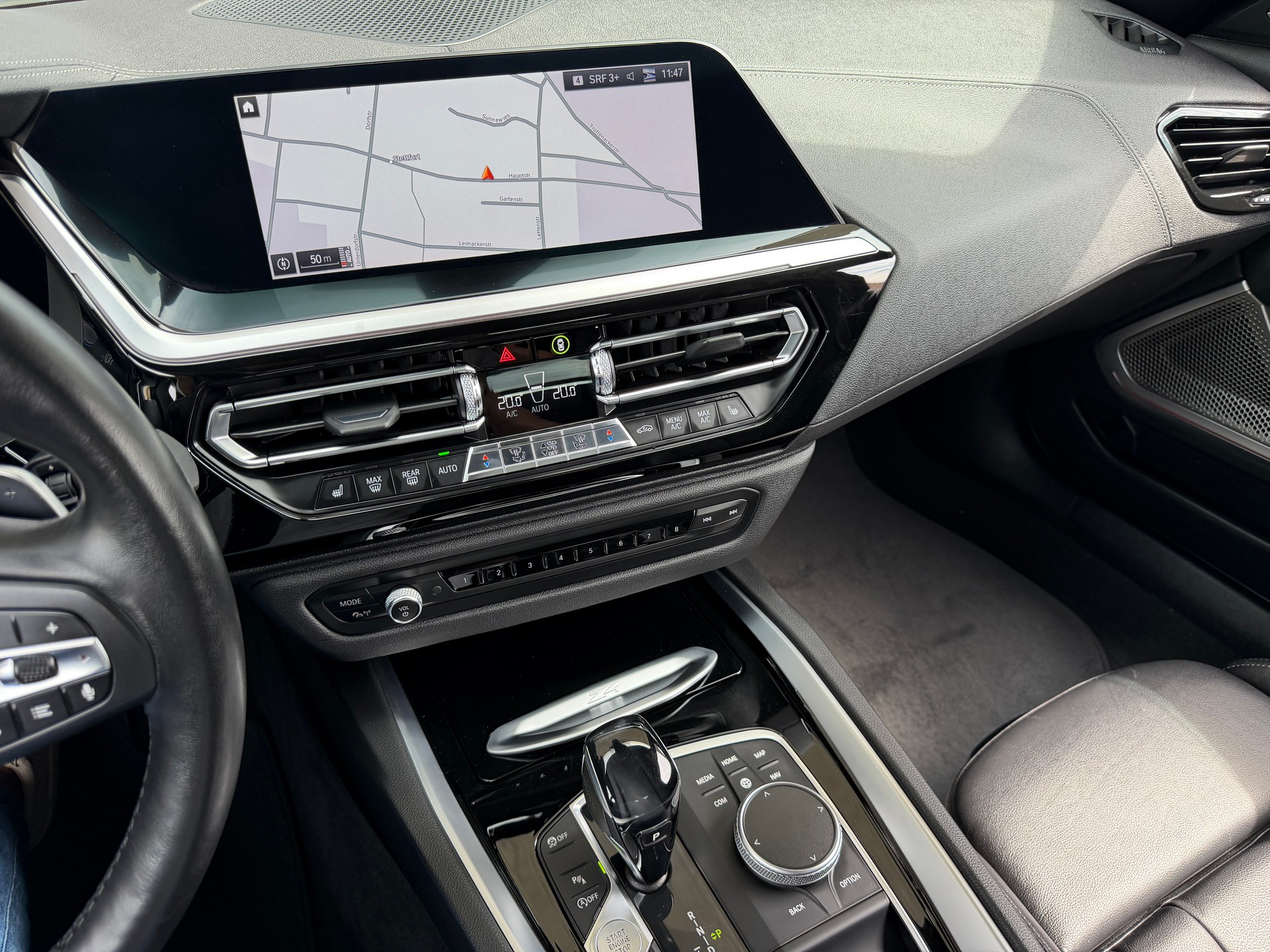 BMW Z4 sDrive 30i Sport Line Steptronic-image-25