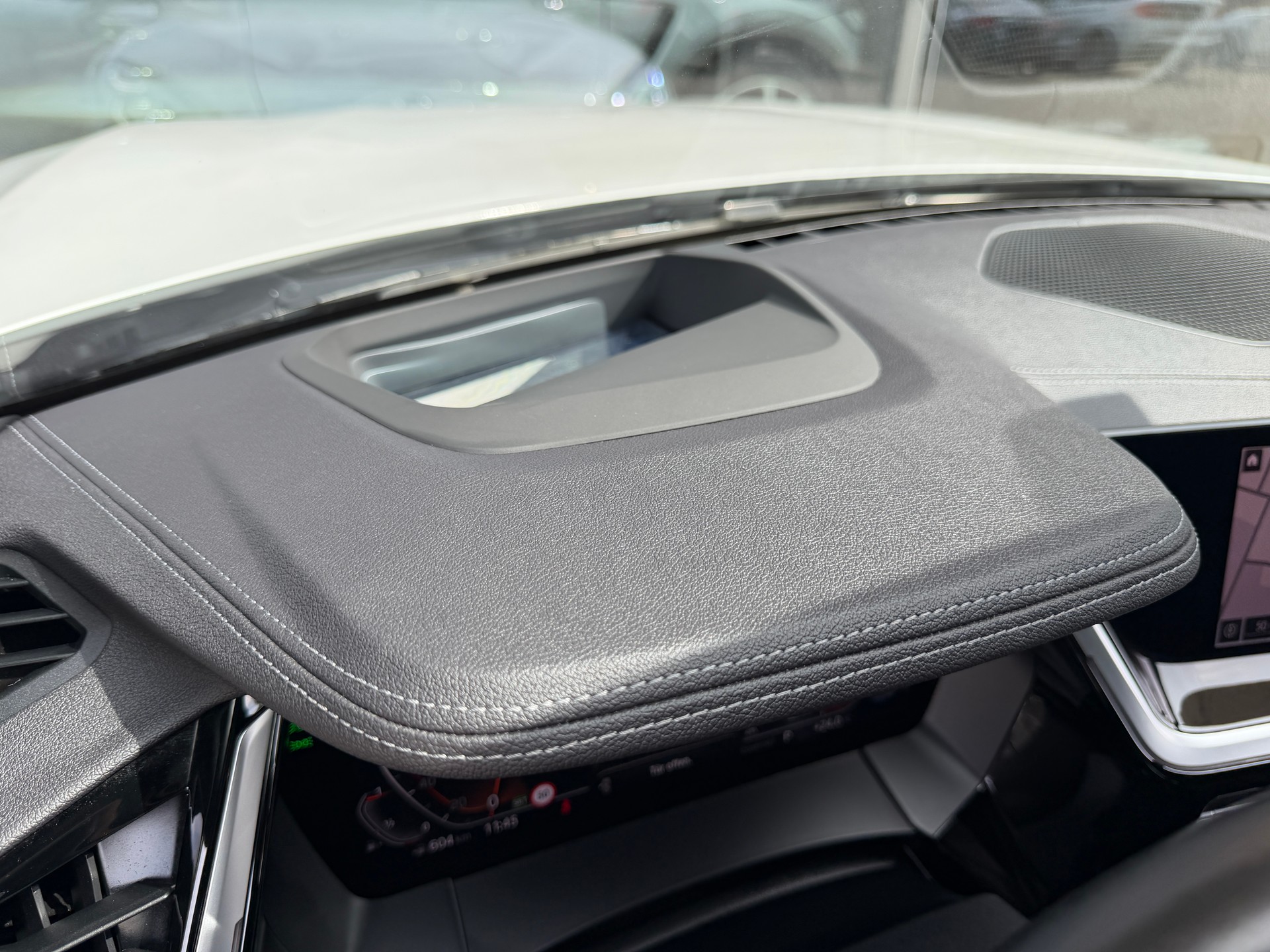BMW Z4 sDrive 30i Sport Line Steptronic-image-14