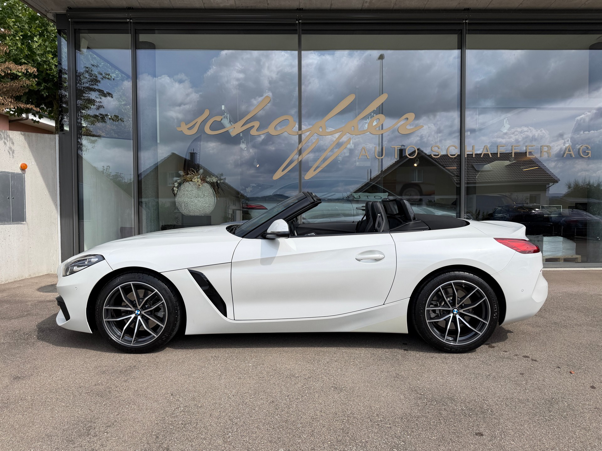BMW Z4 sDrive 30i Sport Line Steptronic-image-5