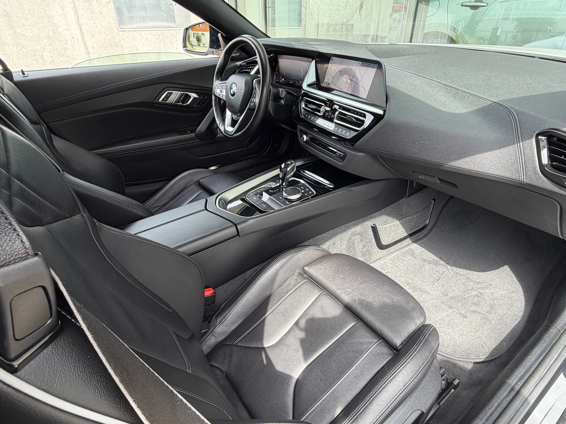 BMW Z4 sDrive 30i Sport Line Steptronic-image-19