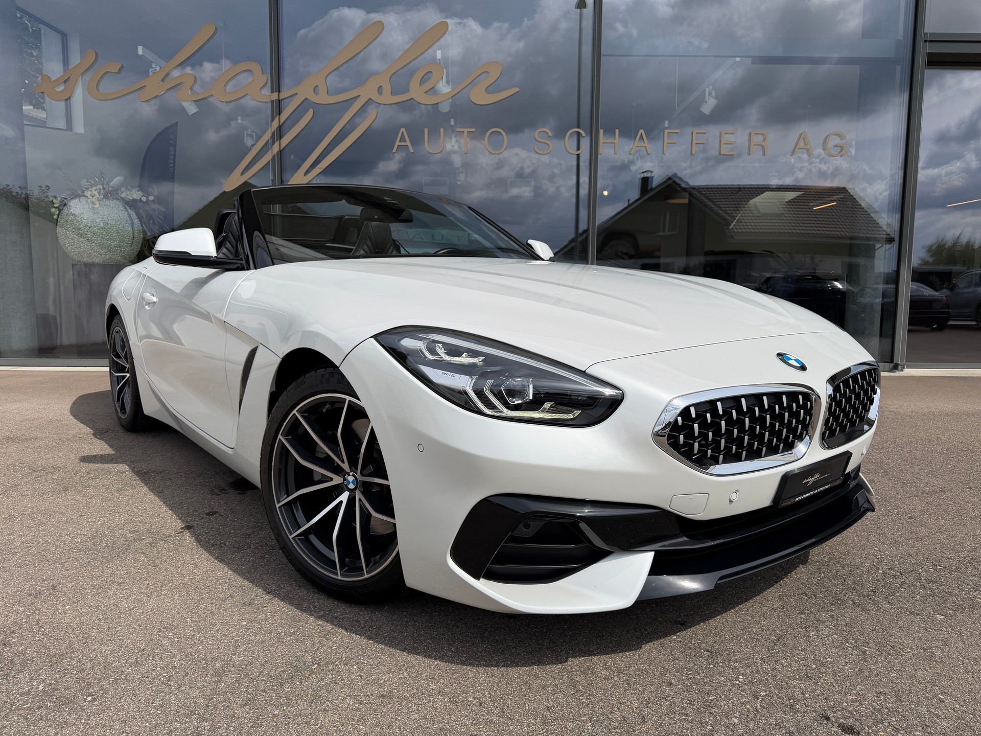 BMW Z4 sDrive 30i Sport Line Steptronic-image-4