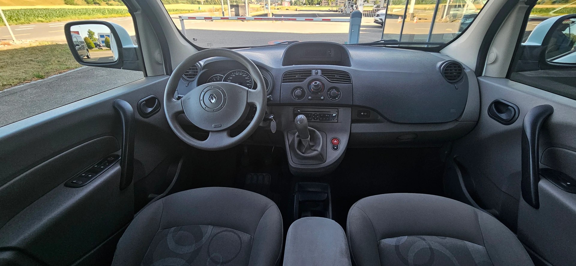 RENAULT Kangoo 1.6 16V Authentique-image-7