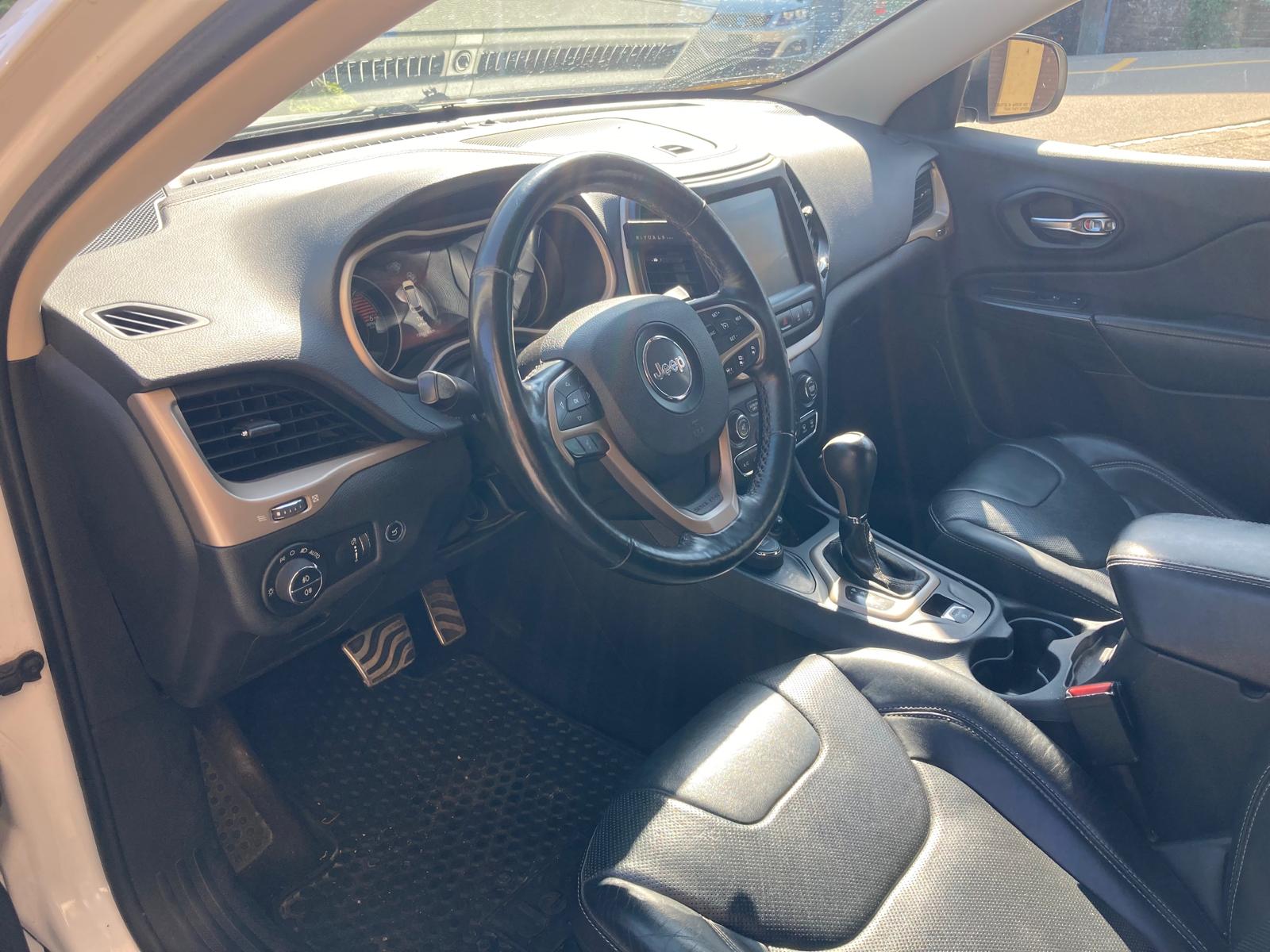 JEEP Cherokee 2.2TD Limited AWD 9ATX-image-9
