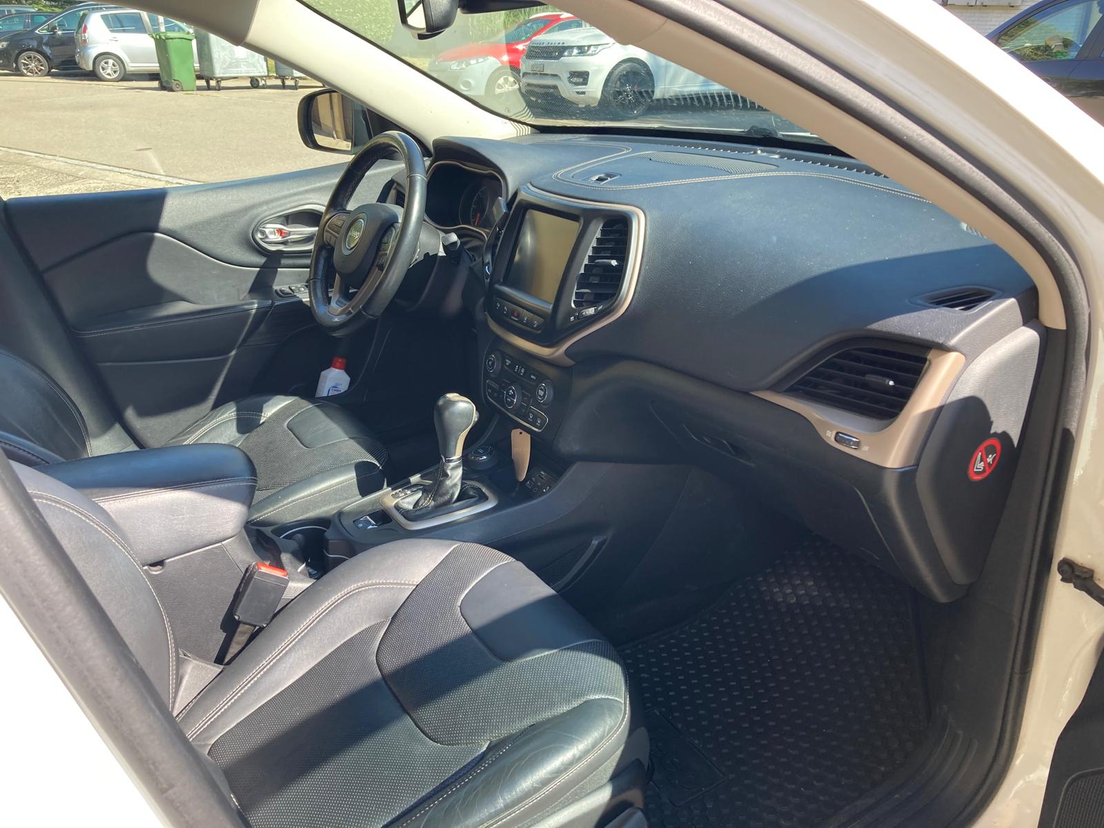 JEEP Cherokee 2.2TD Limited AWD 9ATX-image-7