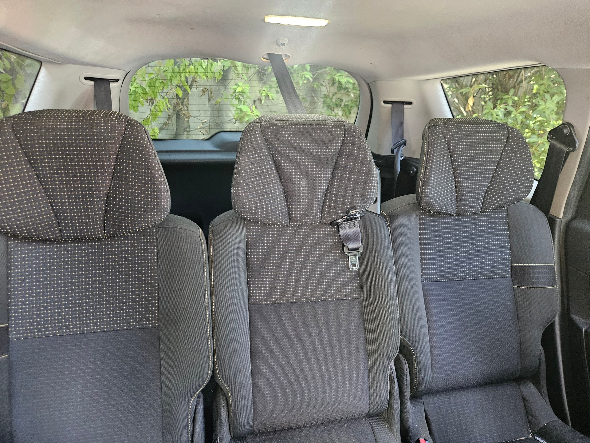 RENAULT Grand Scénic 1.9 dCi Dynamique-image-7