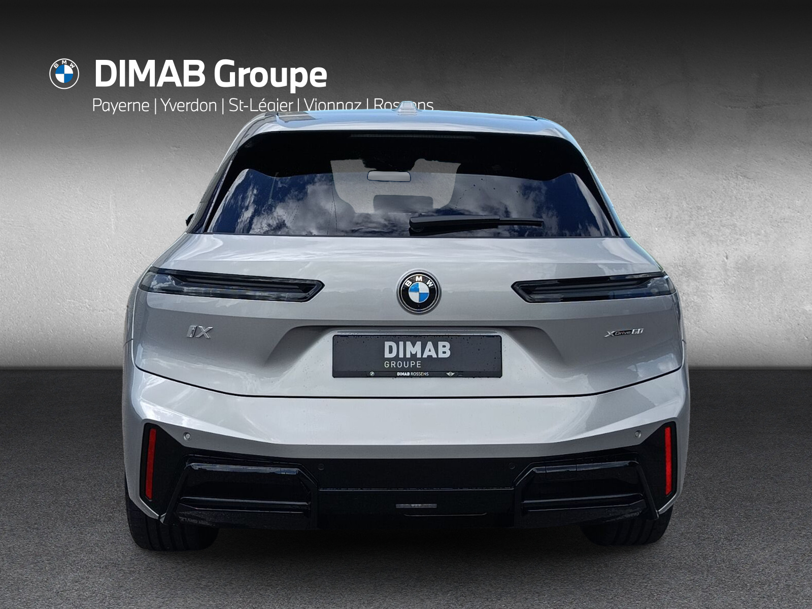 BMW iX xDrive60 M Sport Pro-image-3