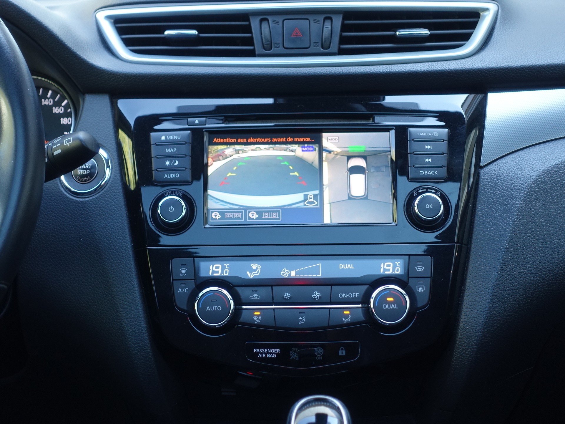 NISSAN Qashqai 1.7 dCi tekna Xtronic ALL-MODE 4x4-image-13