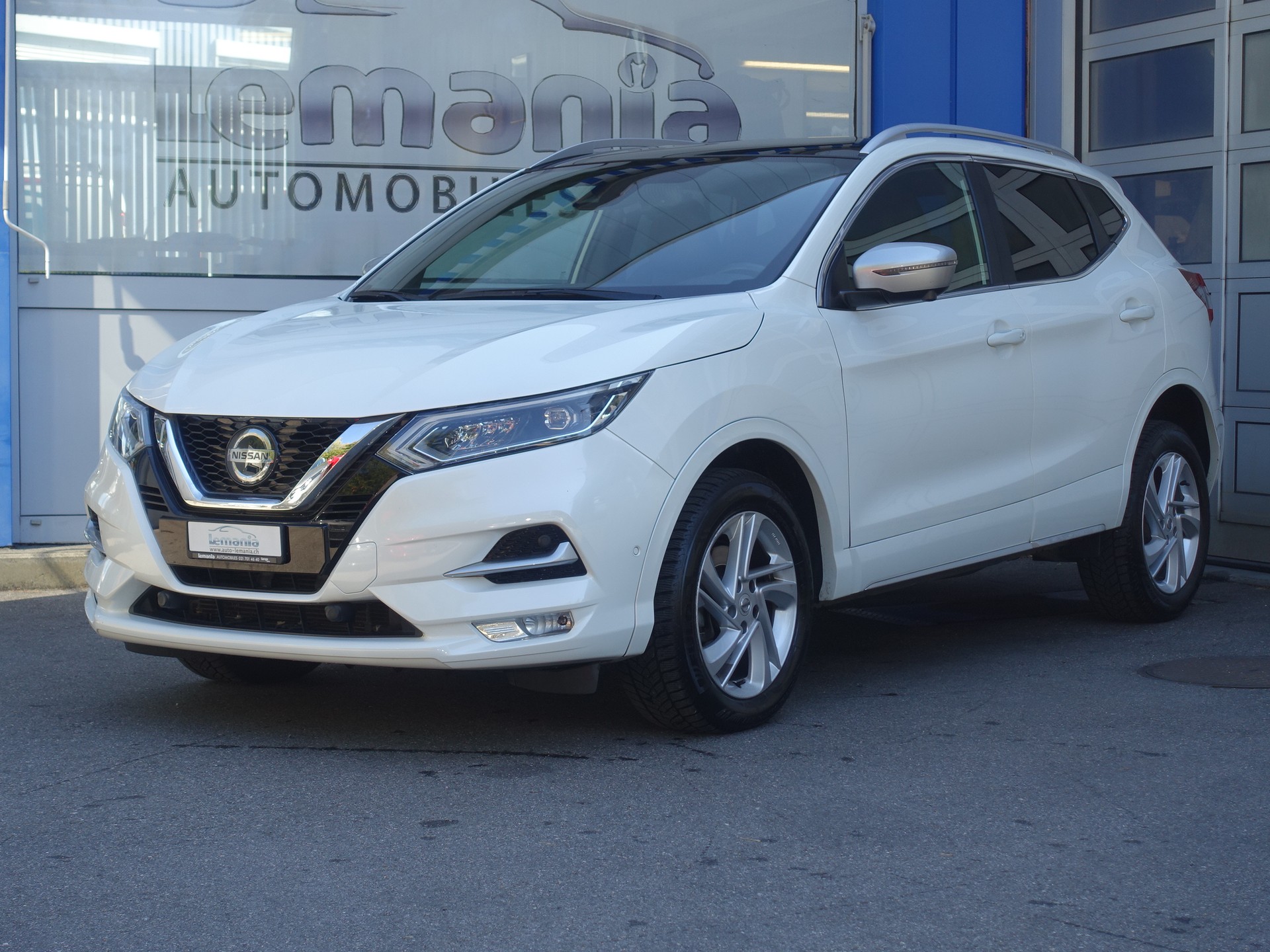 NISSAN Qashqai 1.7 dCi tekna Xtronic ALL-MODE 4x4-image-1