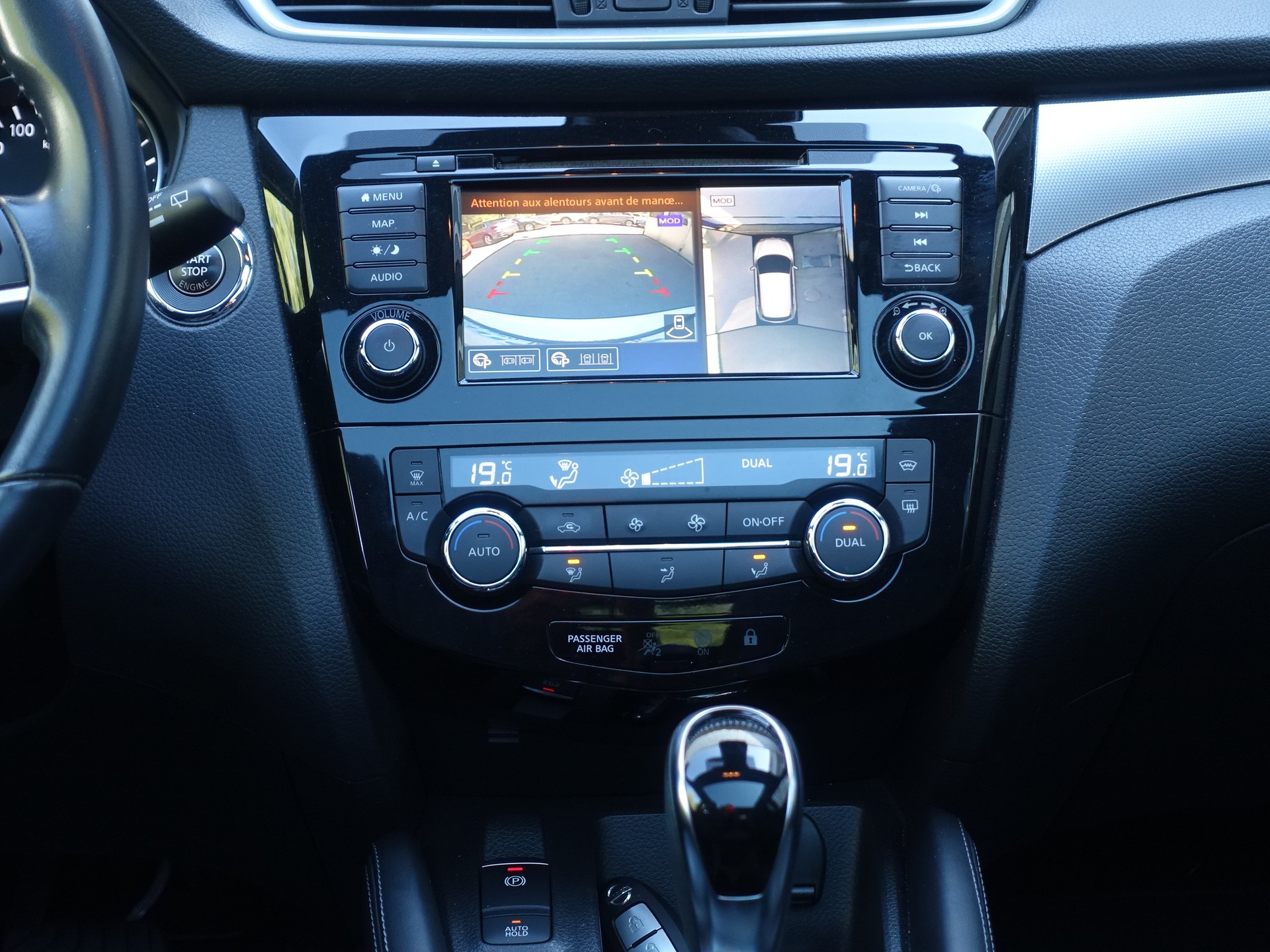 NISSAN Qashqai 1.7 dCi tekna Xtronic ALL-MODE 4x4-image-14
