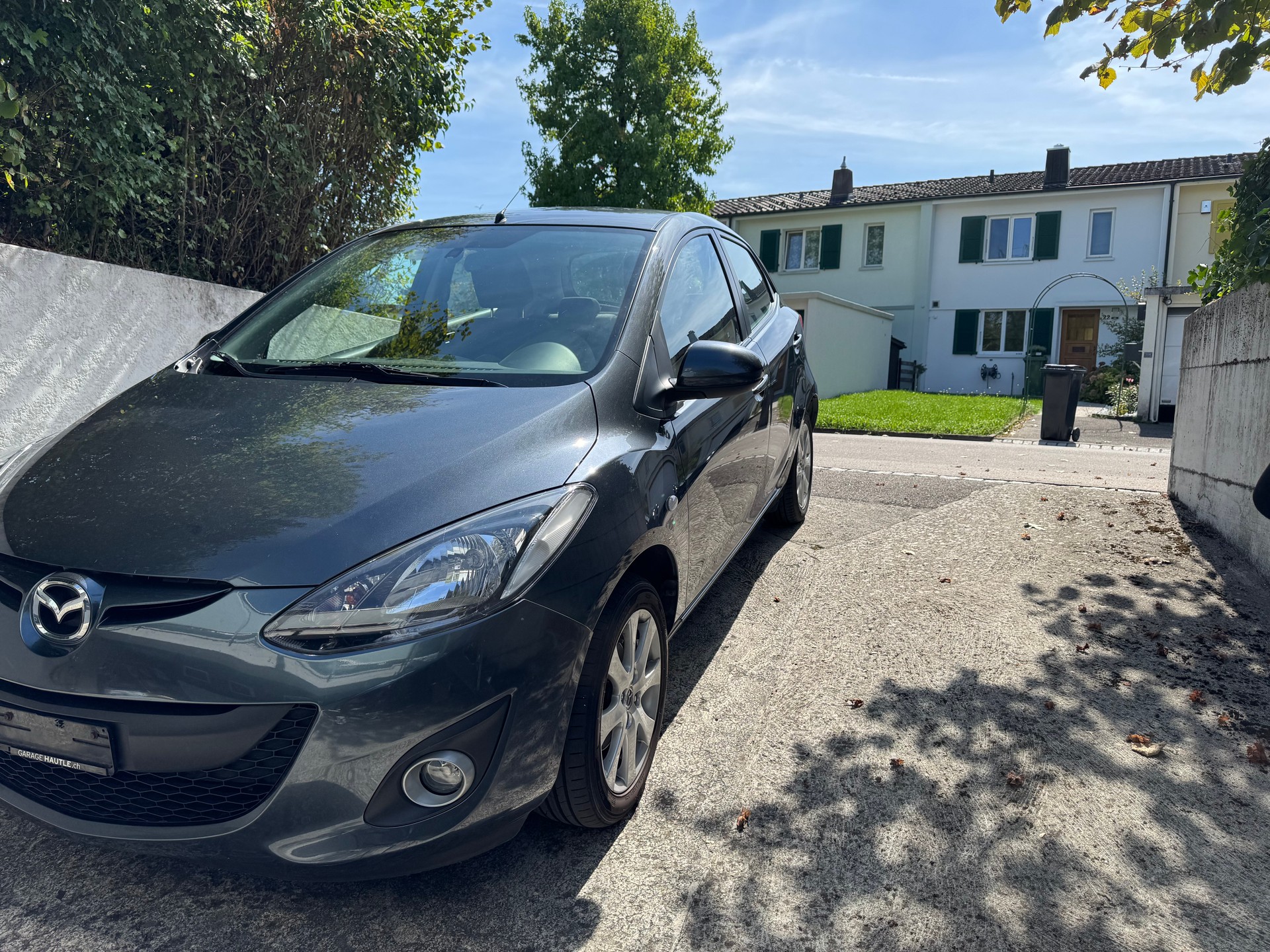 MAZDA 2 1.3i 16V Exclusive-image-1