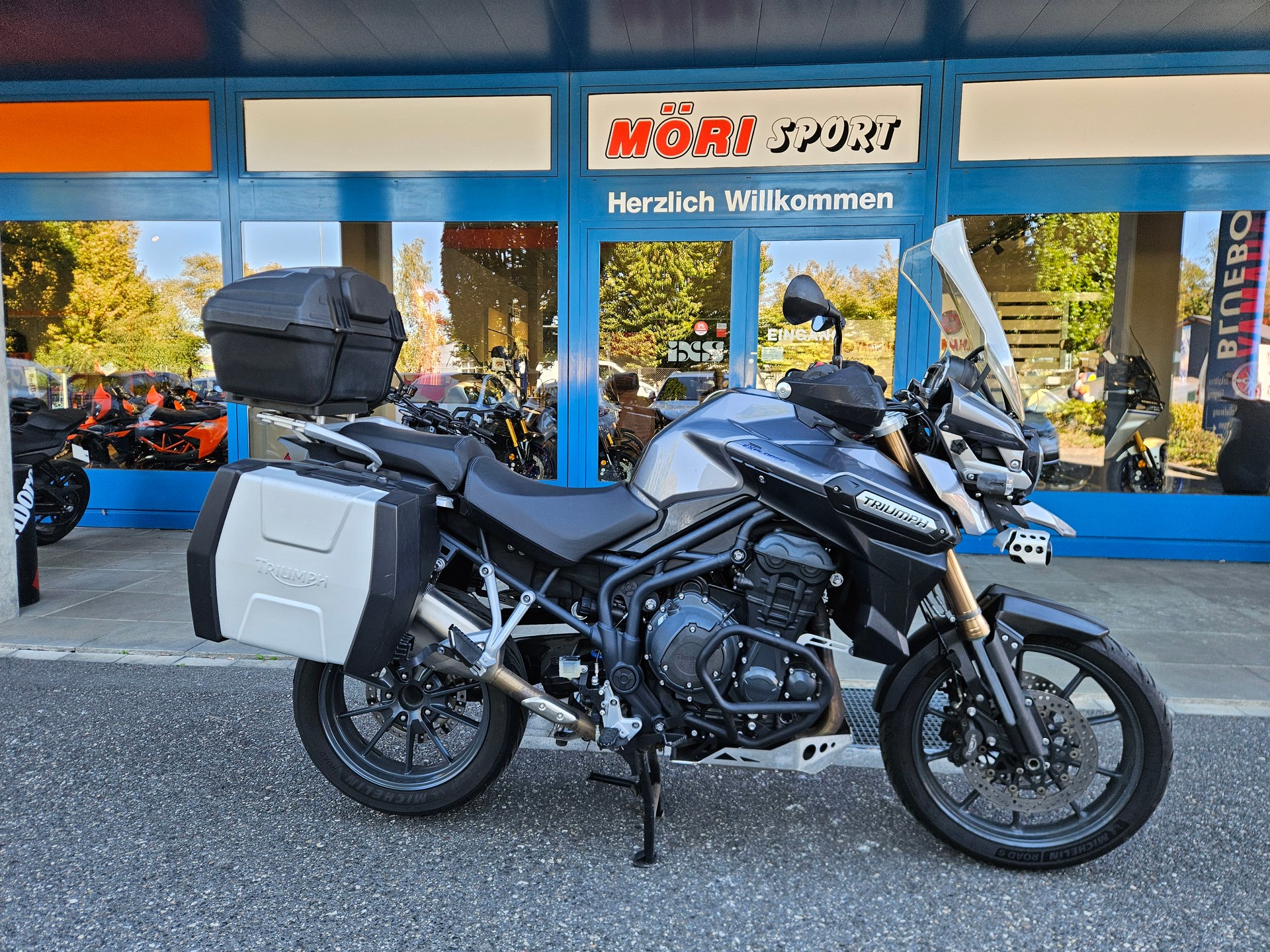 TRIUMPH Tiger 1200 Explorer ABS