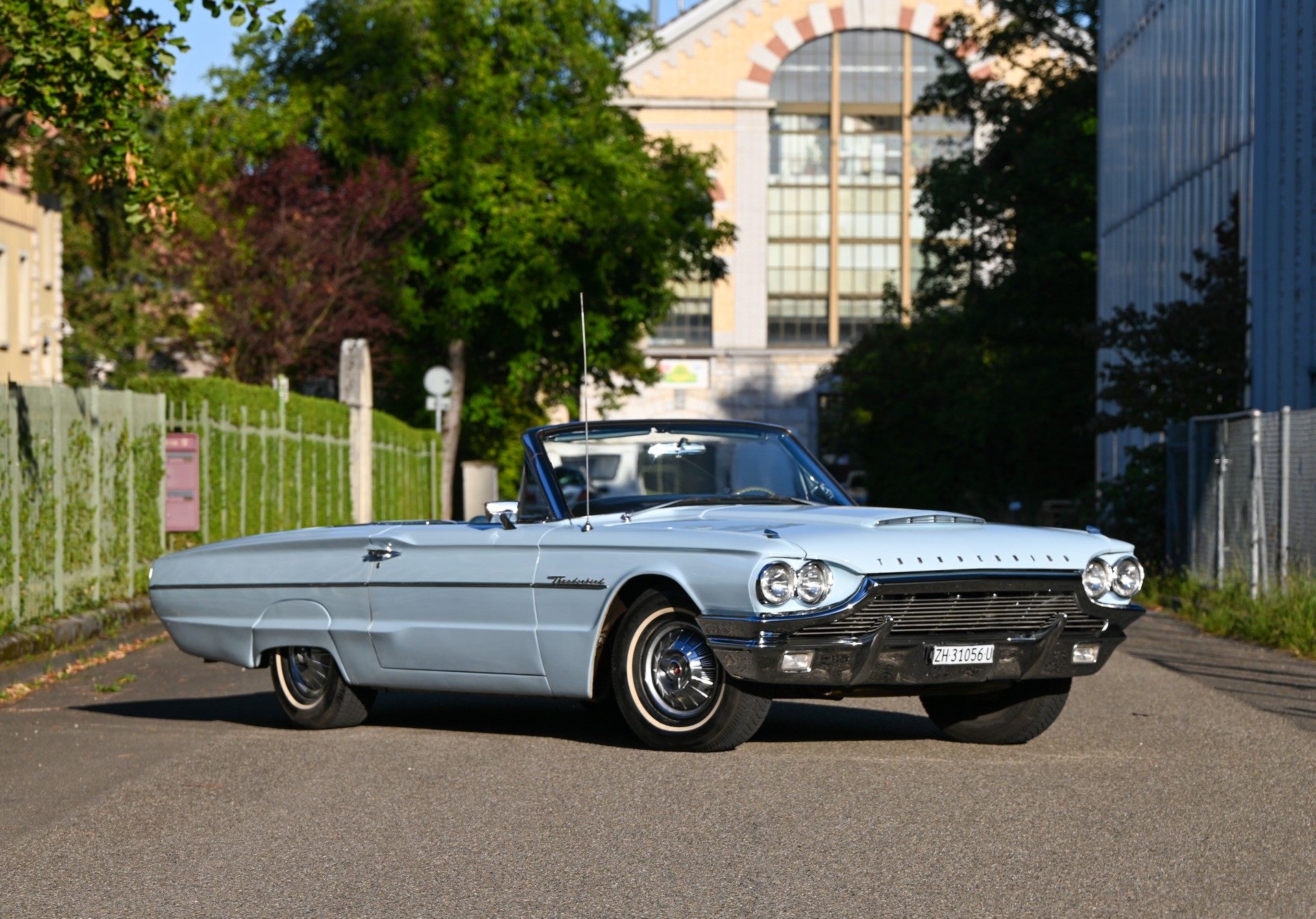 FORD Thunderbird 390-image-1