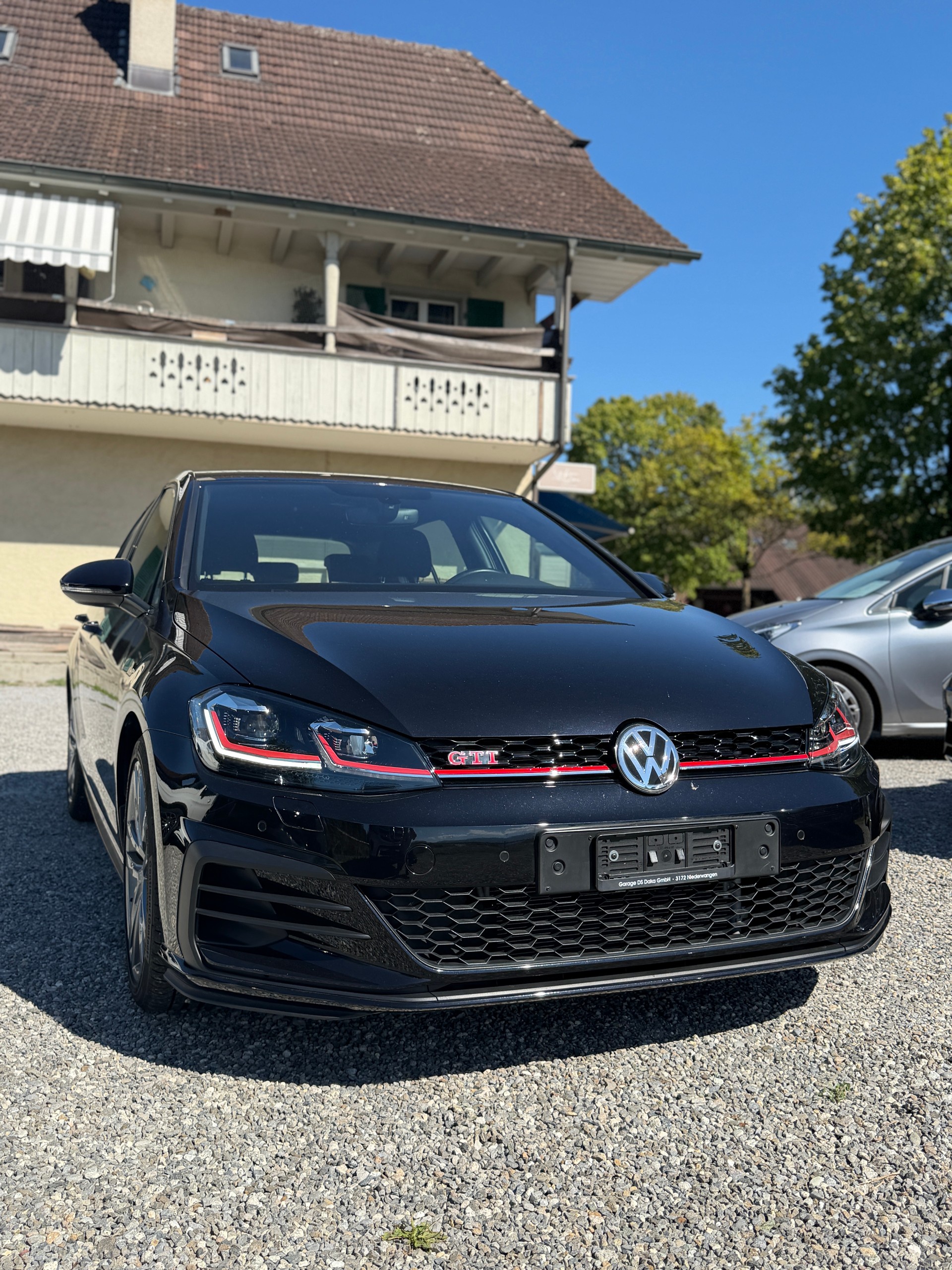 VW Golf 2.0 TSI GTI Performance DSG-image-10