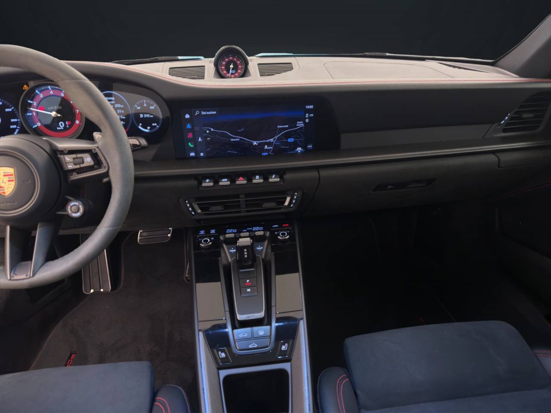 PORSCHE 911 Carrera 4 GTS-image-20