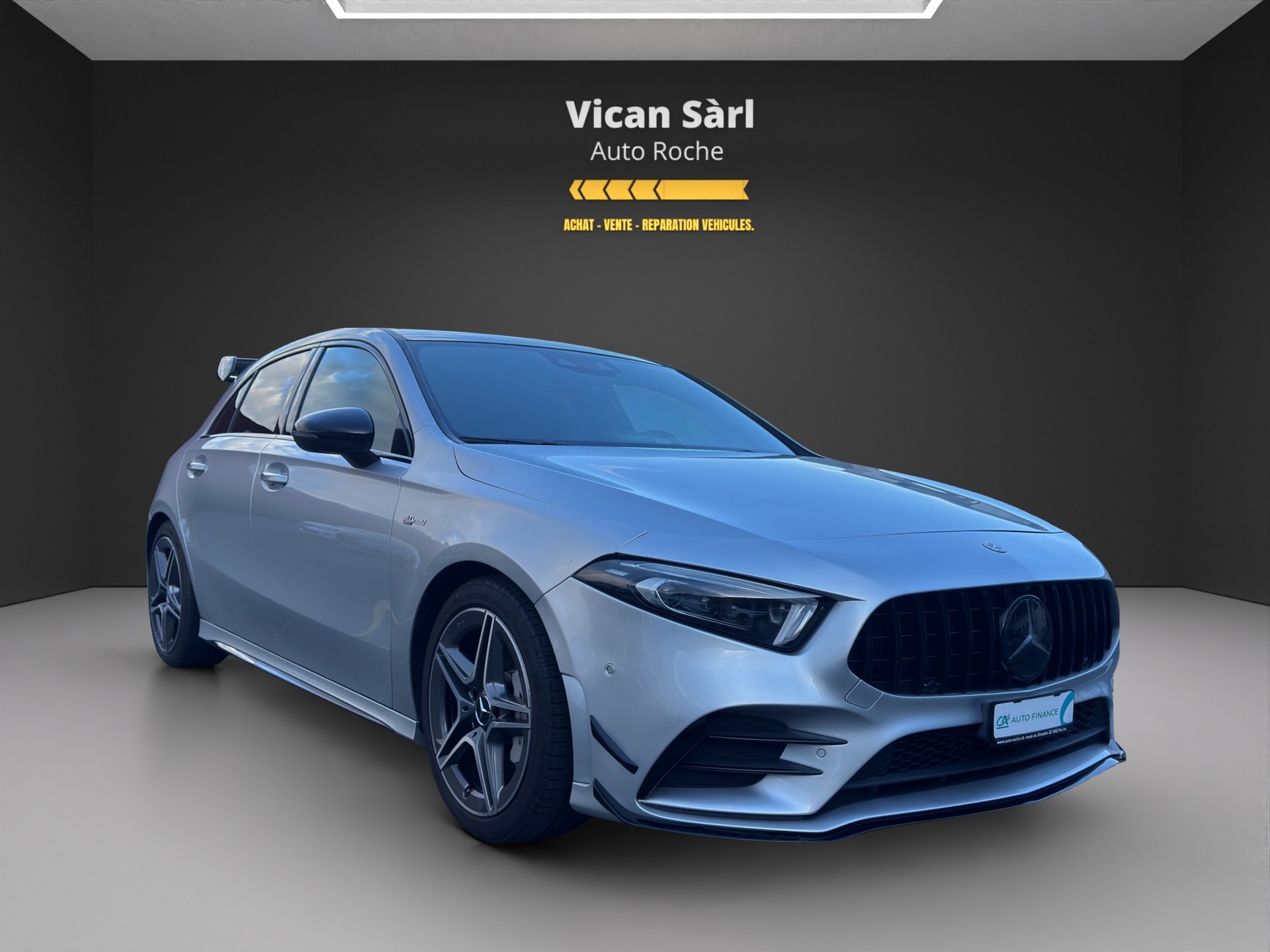 MERCEDES-BENZ A 35 AMG 4Matic Edition 1 Speedshift-image-1
