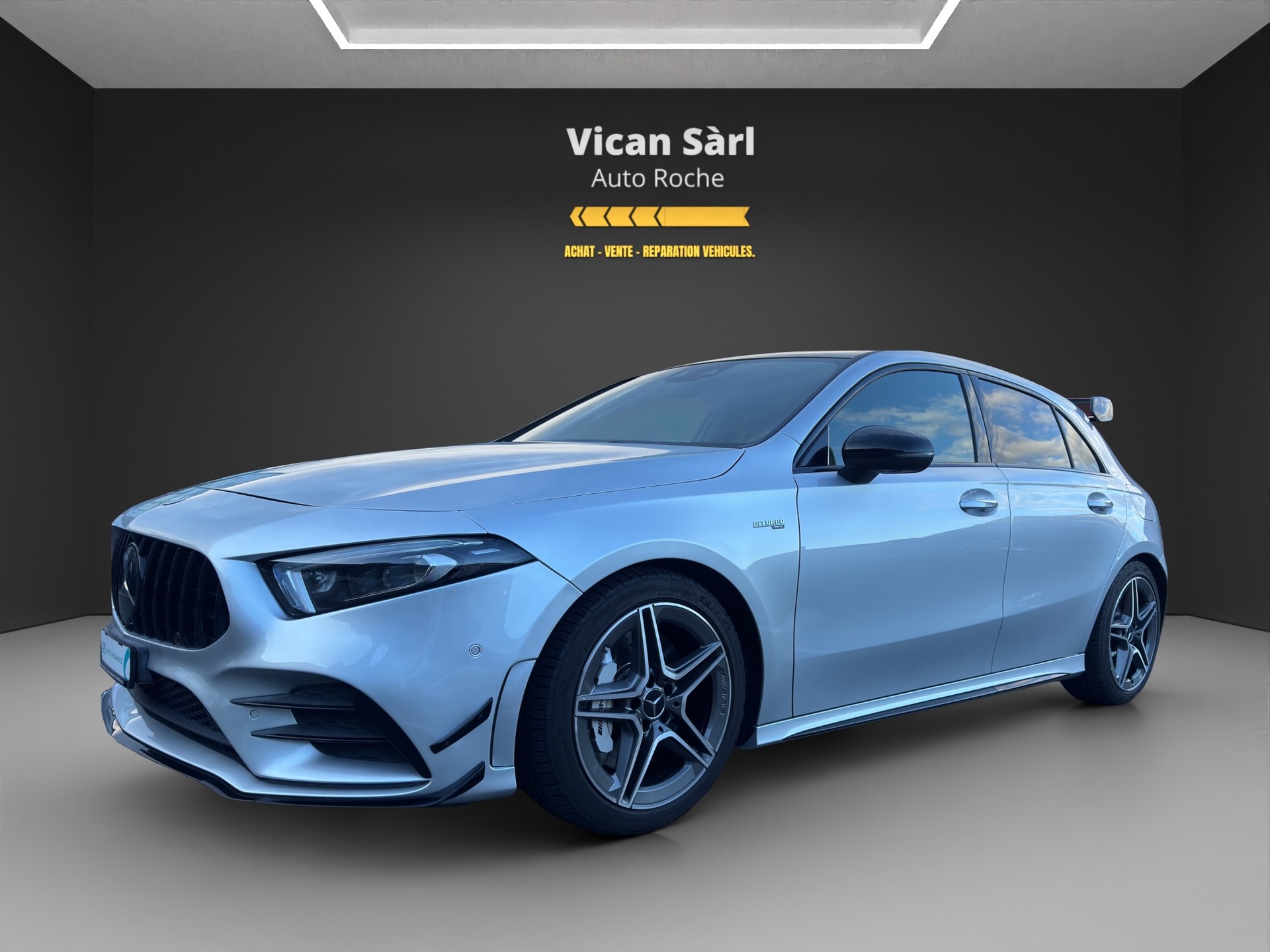 MERCEDES-BENZ A 35 AMG 4Matic Edition 1 Speedshift-image-2