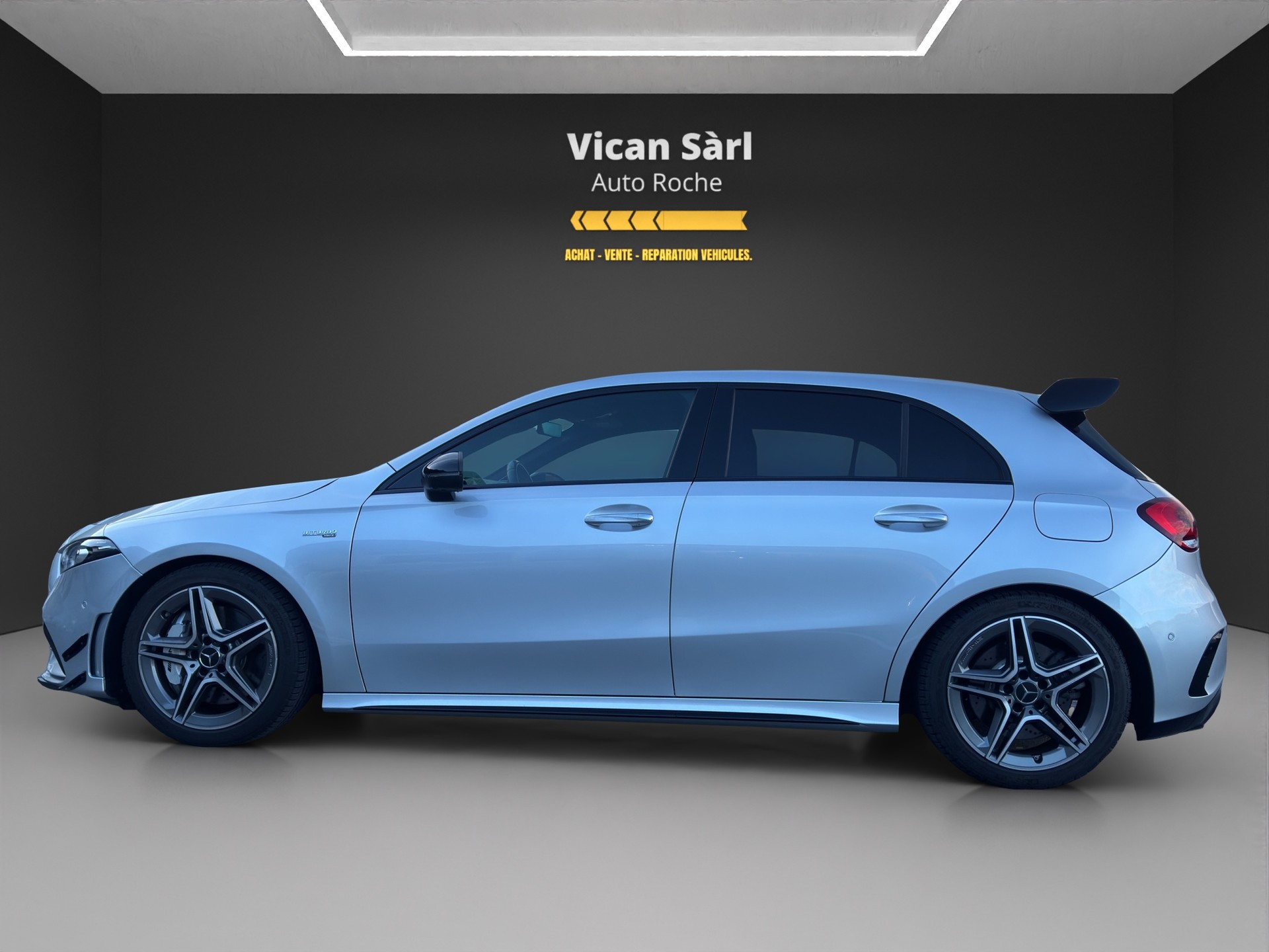 MERCEDES-BENZ A 35 AMG 4Matic Edition 1 Speedshift-image-4