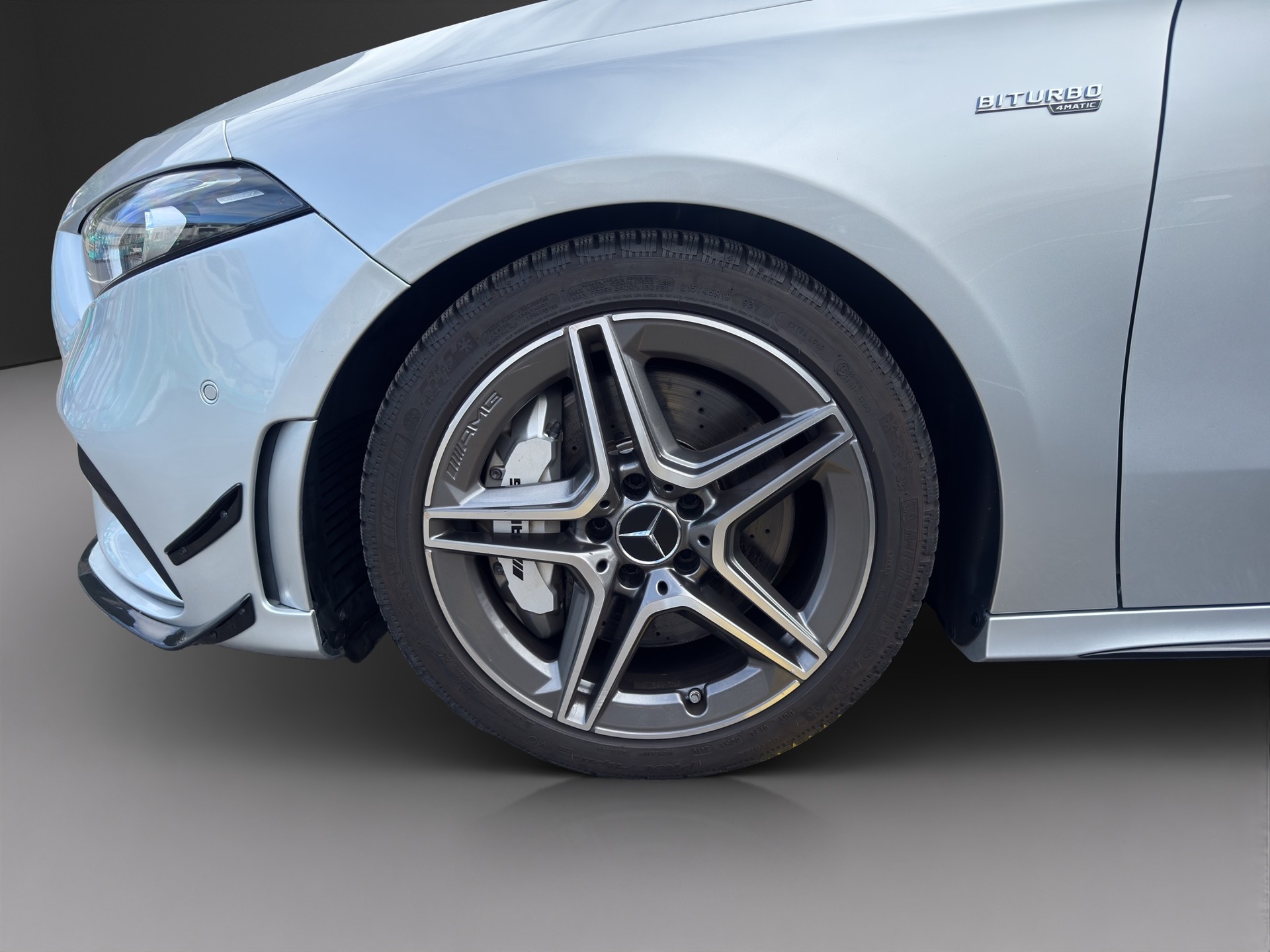 MERCEDES-BENZ A 35 AMG 4Matic Edition 1 Speedshift-image-8